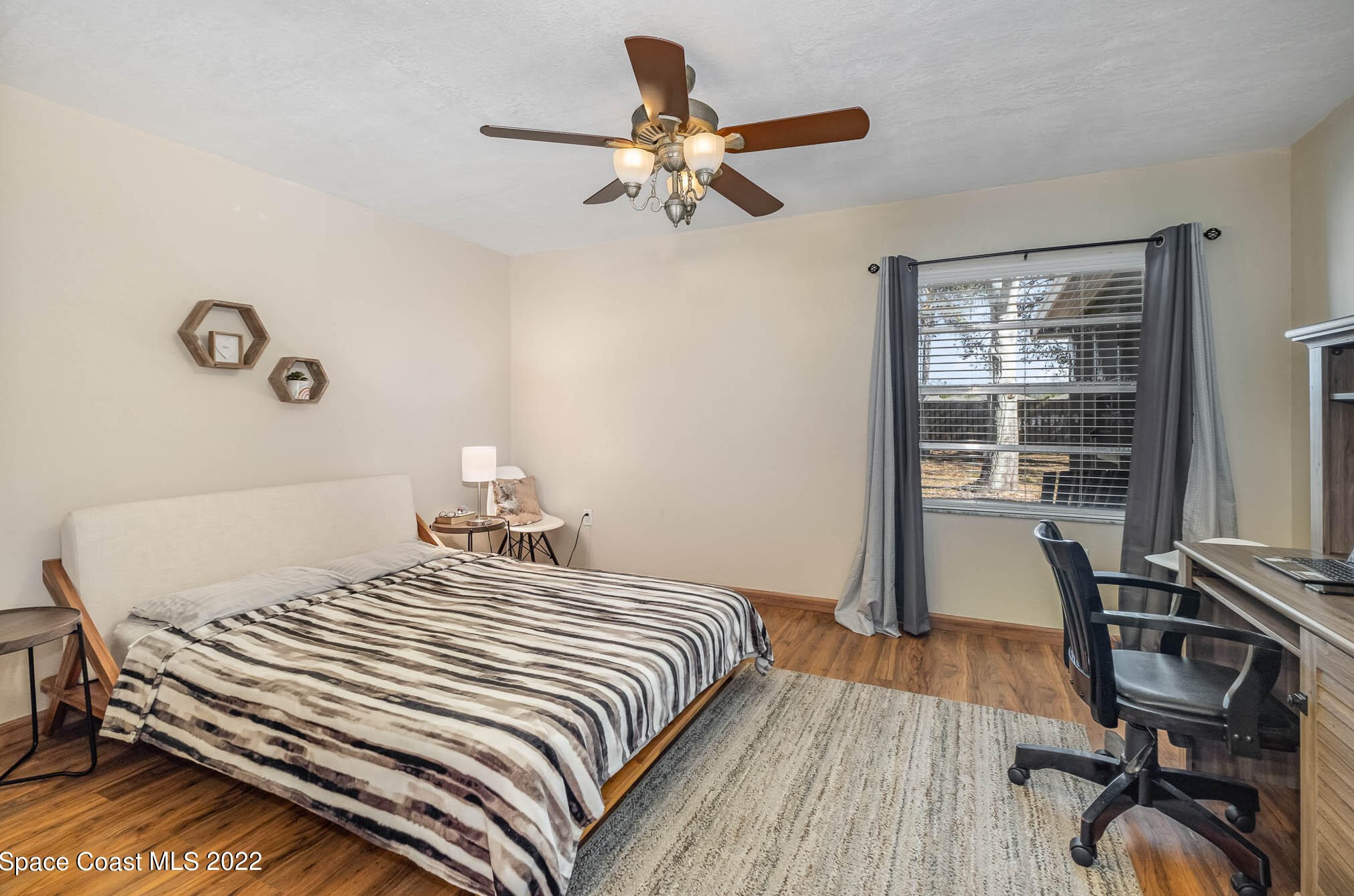 3937 Bayberry Dr, Melbourne FL  32901-8422 exterior