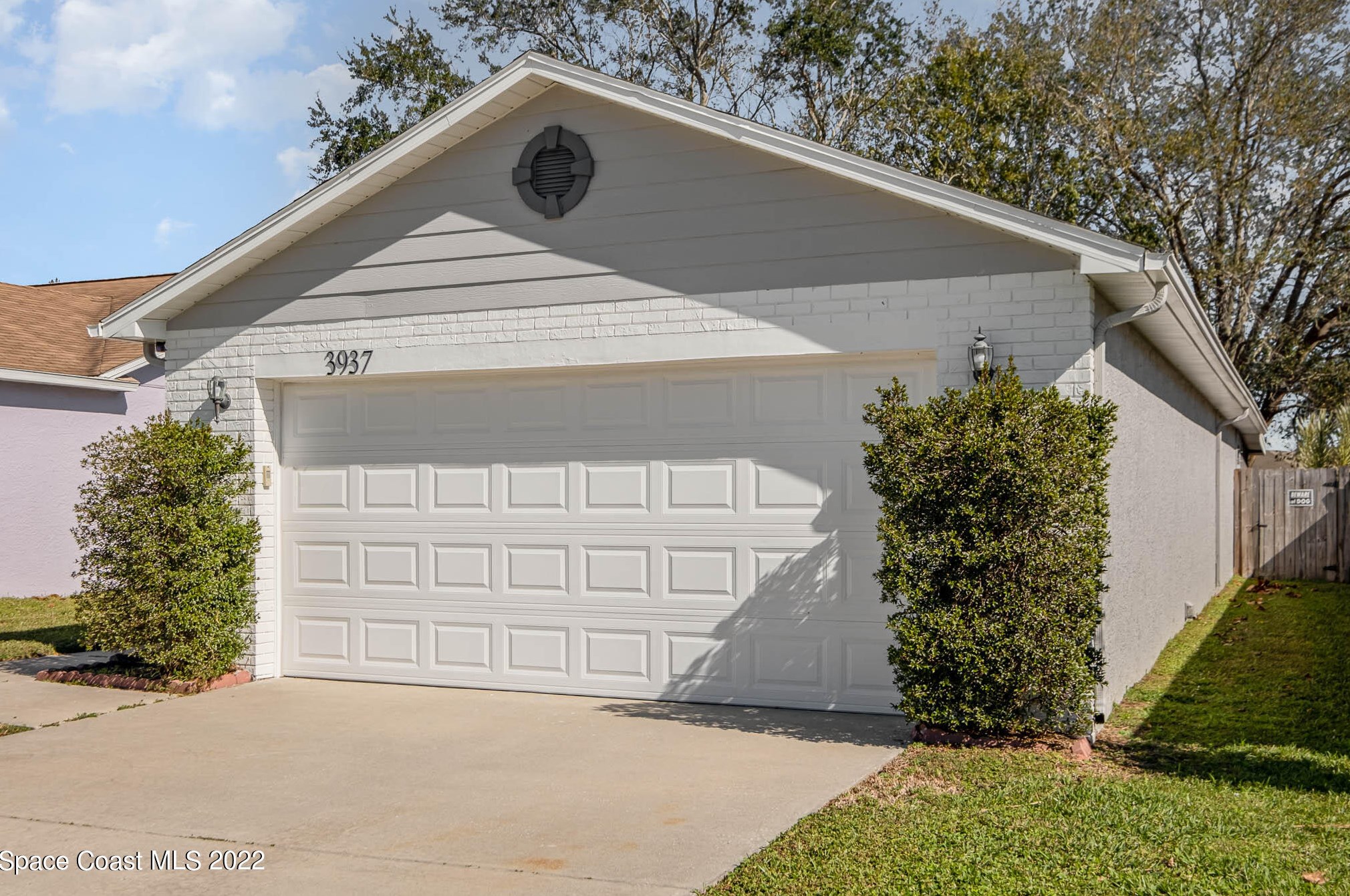 3937 Bayberry Dr, Melbourne FL  32901-8422 exterior