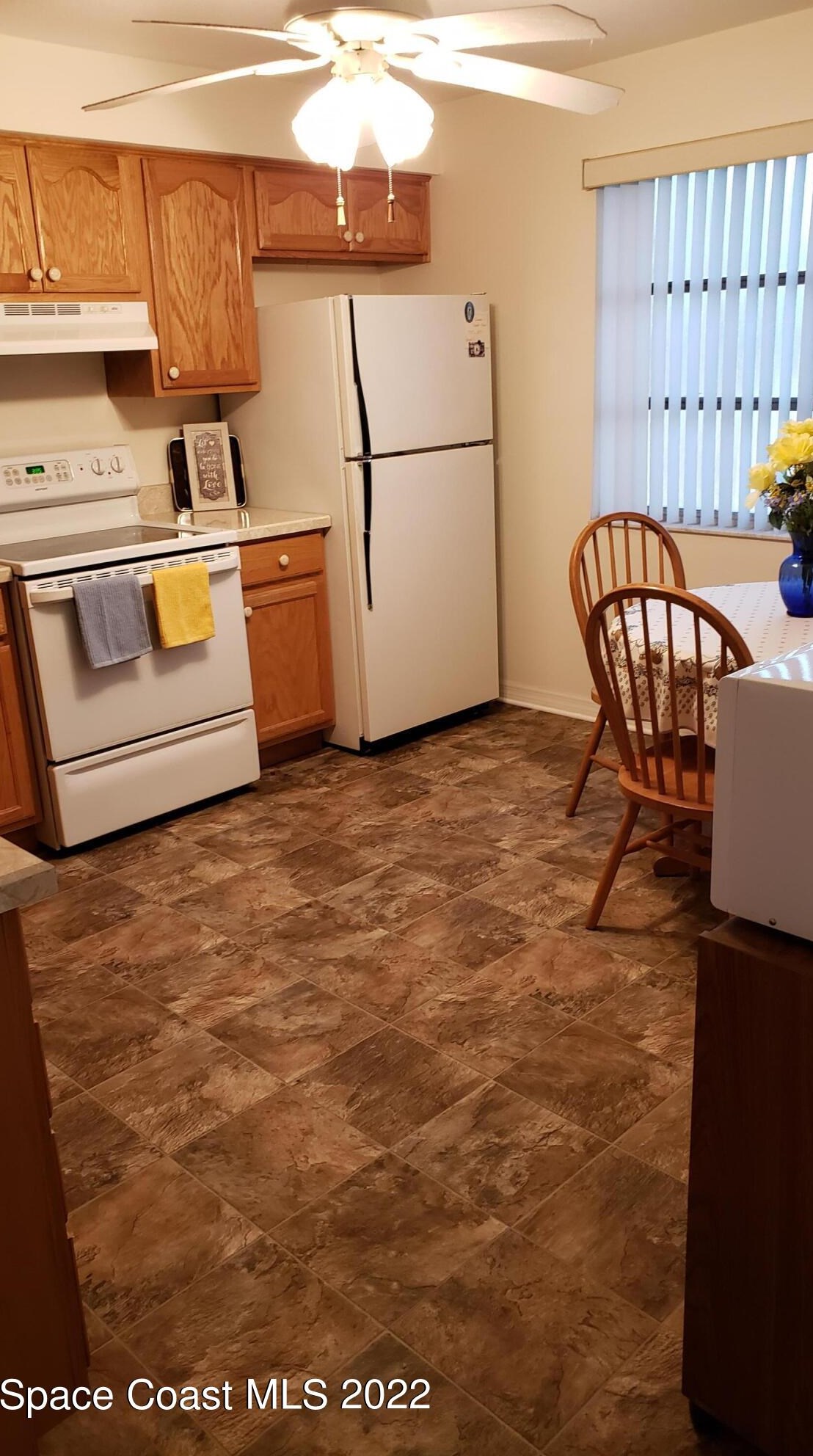 1285 Cleveland St, Melbourne FL  32935-4009 exterior