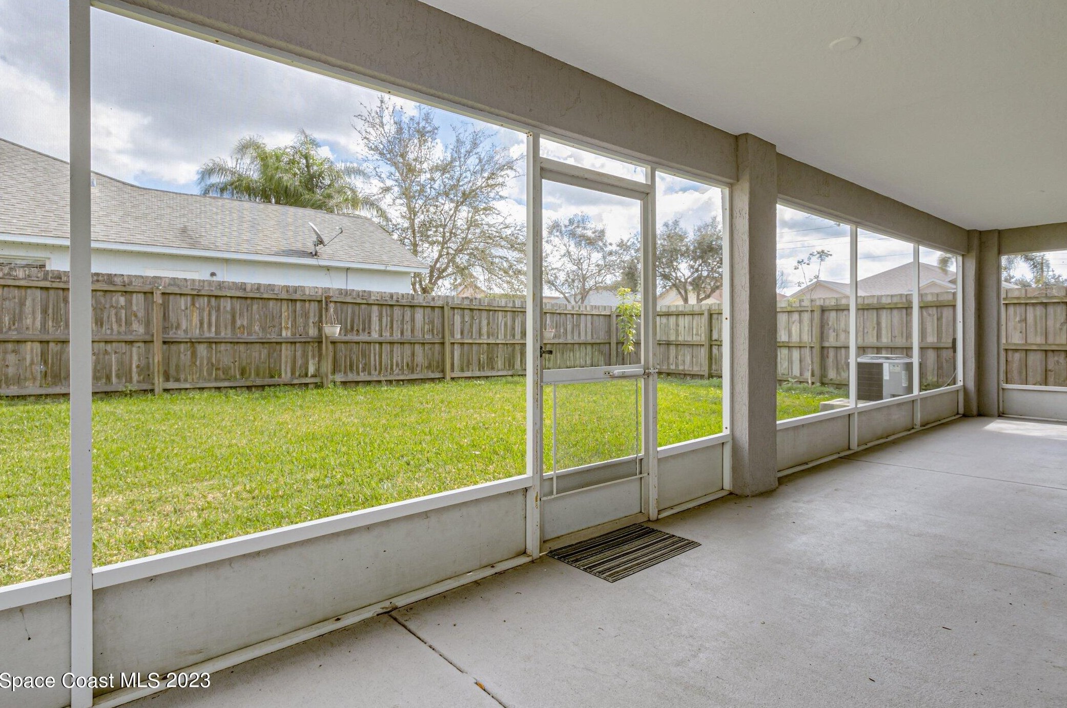 1193 Bainbury Ln, Melbourne FL  32904-8029 exterior