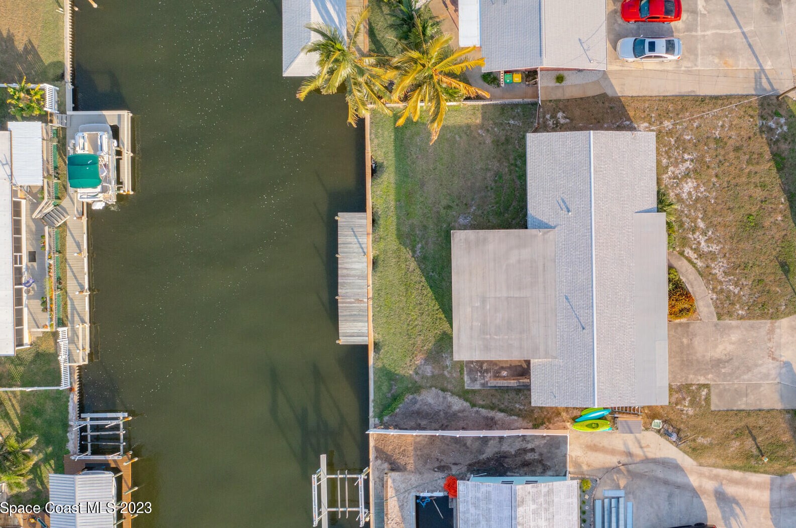 1670 Central Ave, Merritt Island FL 32952-5675 exterior