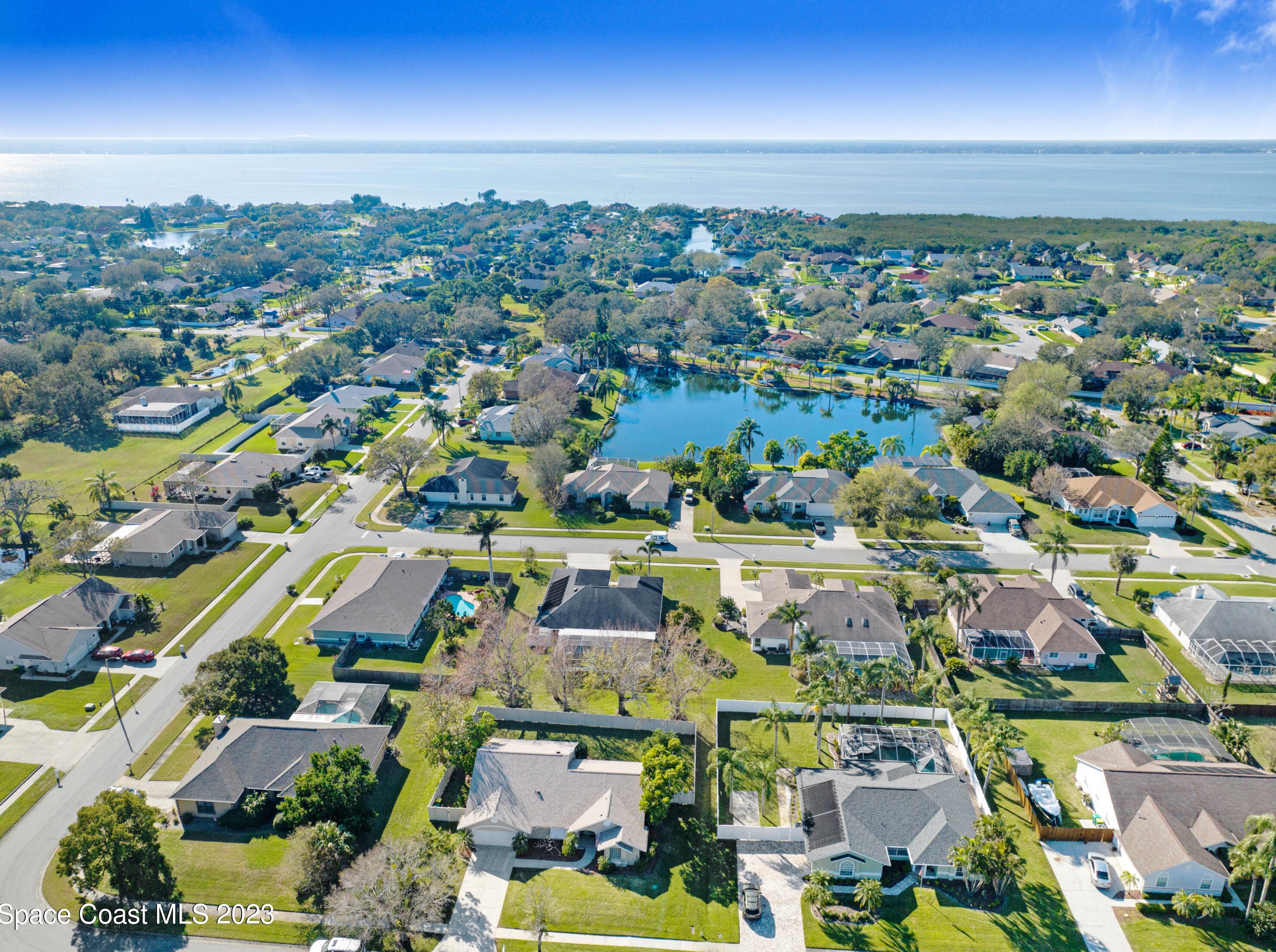 285 Northgrove Dr, Merritt Island FL  32953-7959 exterior