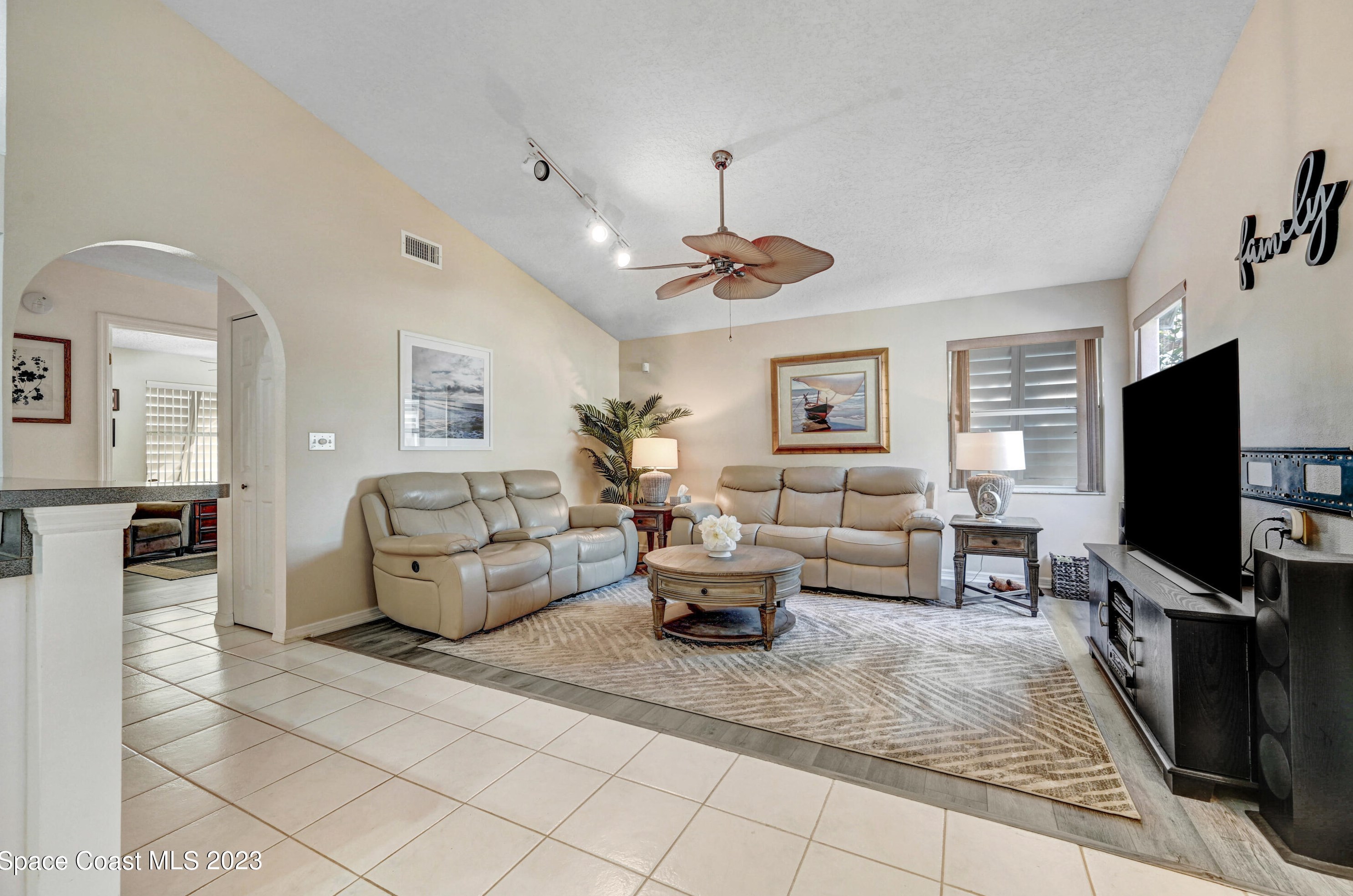 285 Northgrove Dr, Merritt Island FL  32953-7959 exterior