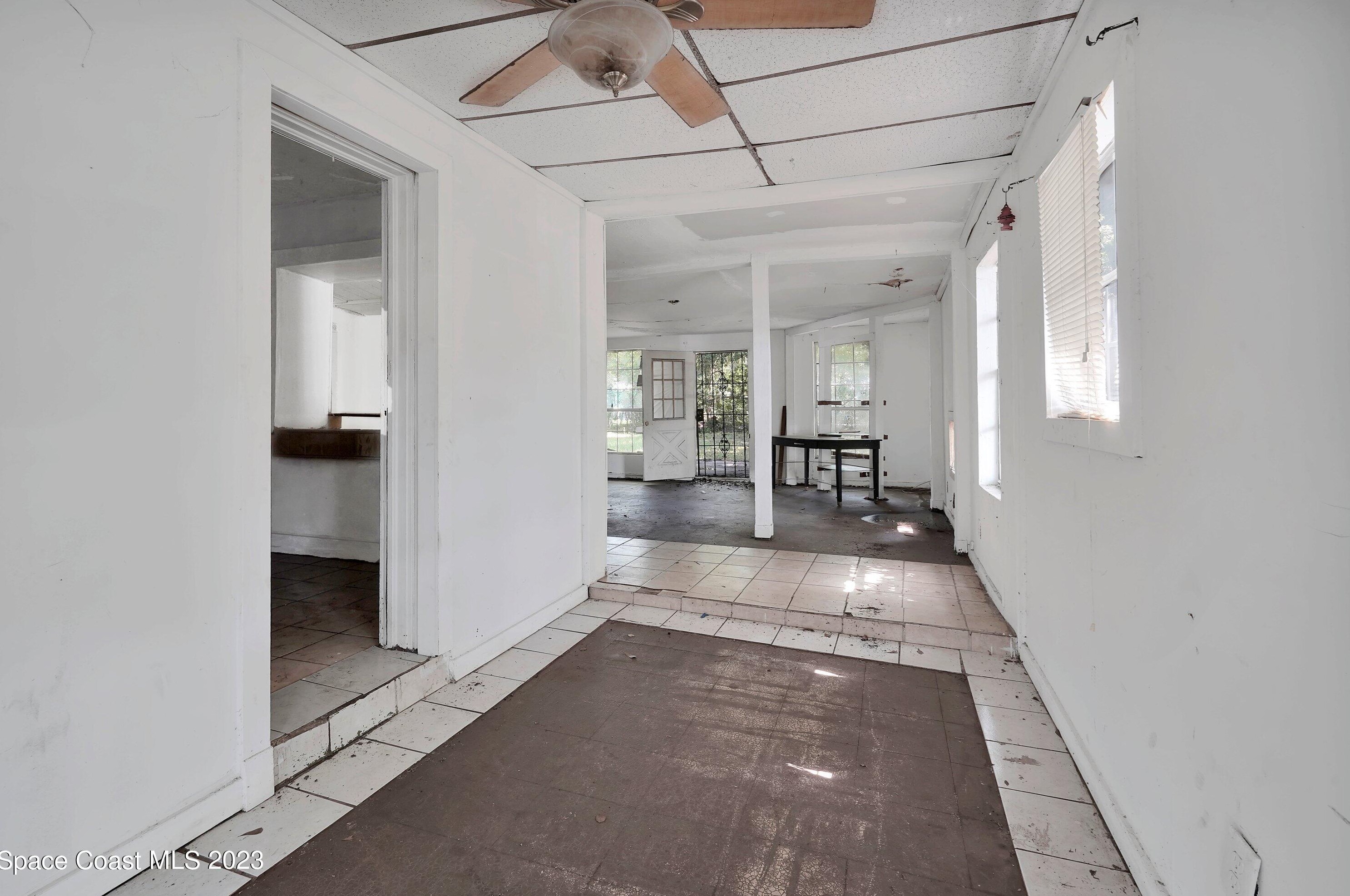 2927 9th St, Jacksonville FL  32254-1915 exterior