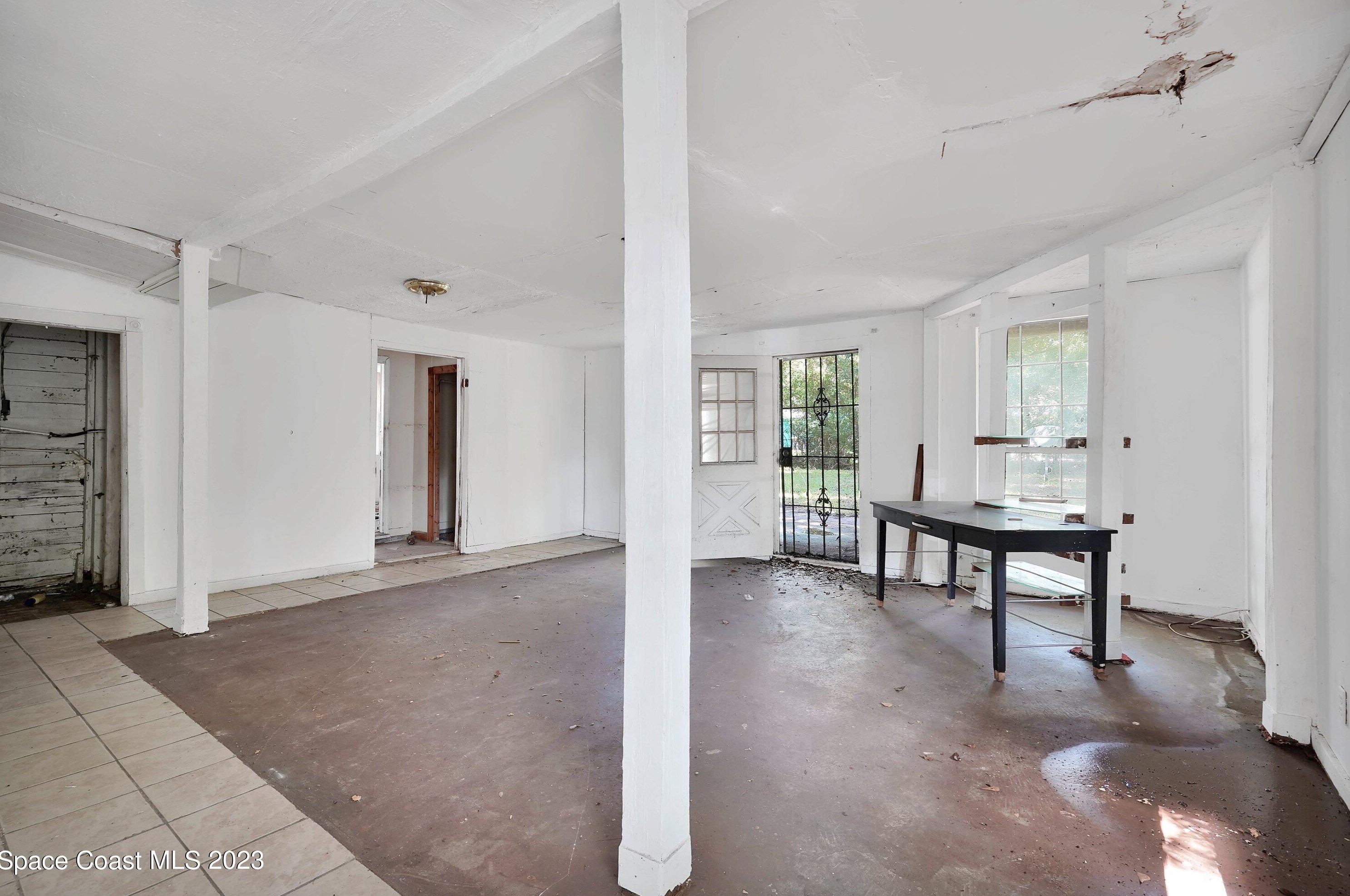 2927 9th St, Jacksonville FL  32254-1915 exterior