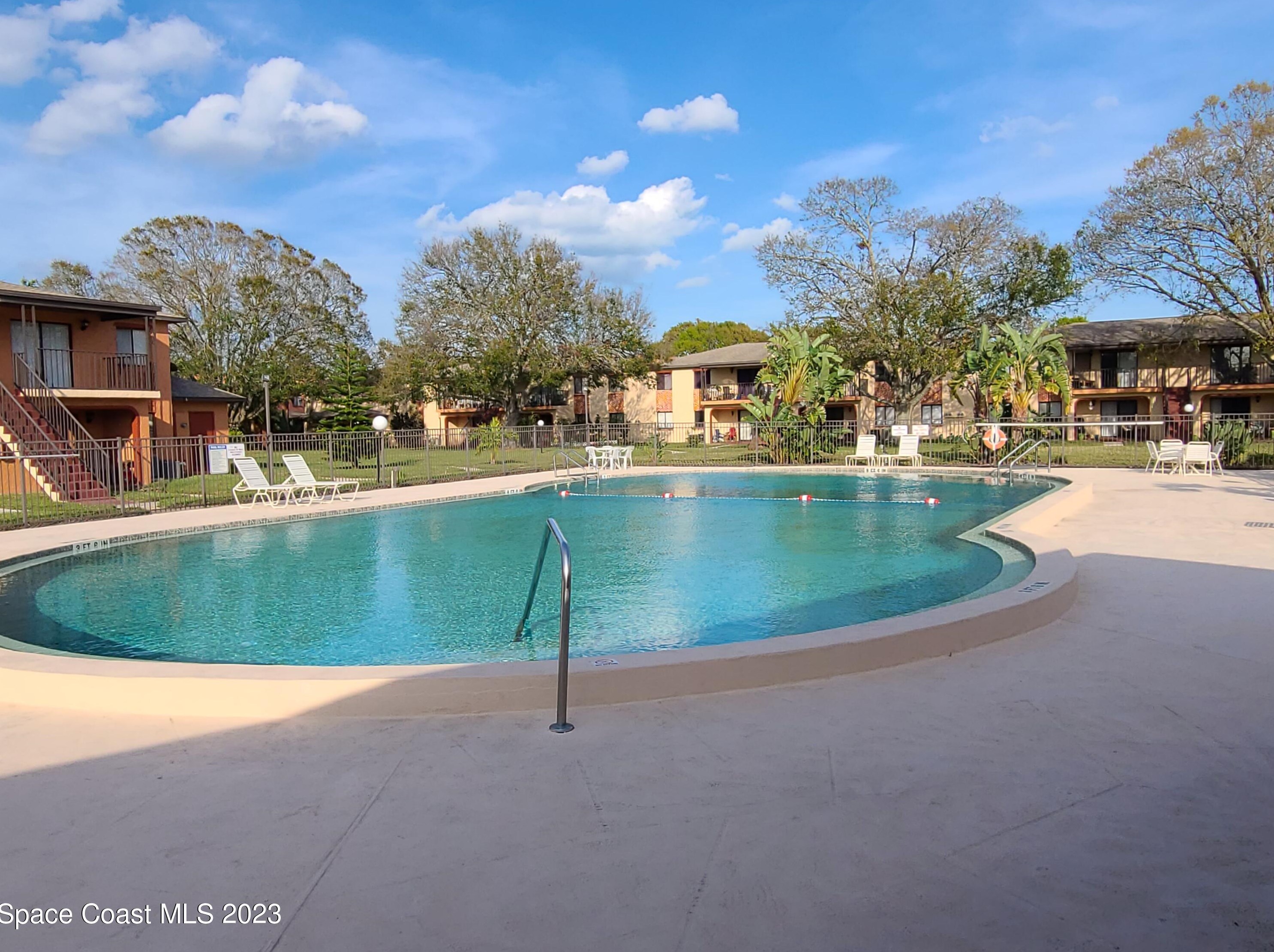 150 San Juan Cir, Melbourne FL 32935-5457 exterior