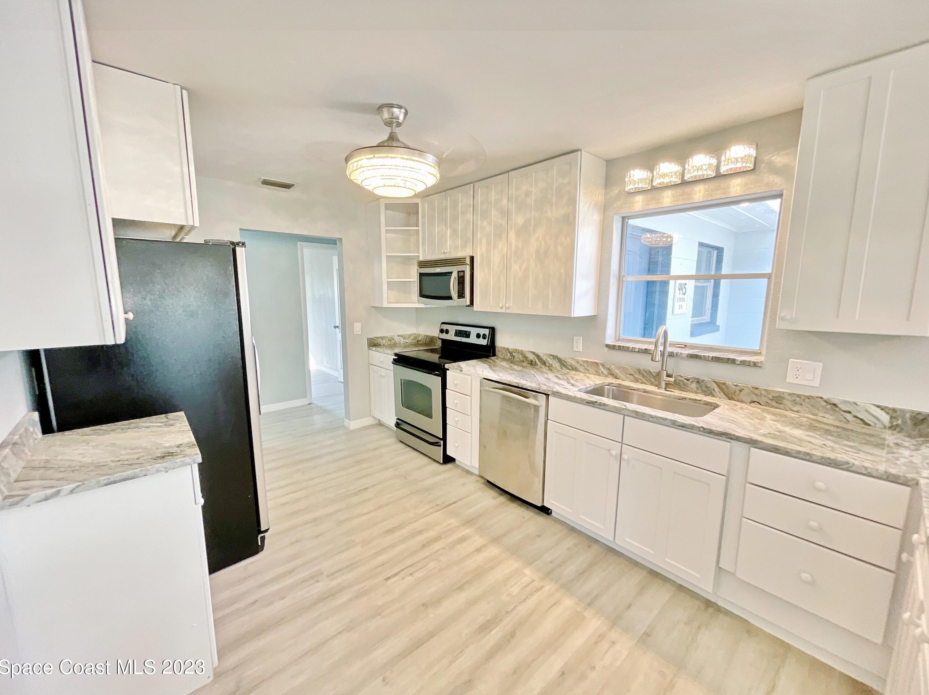 445 Linda Ln, Melbourne FL  32935-3325 exterior