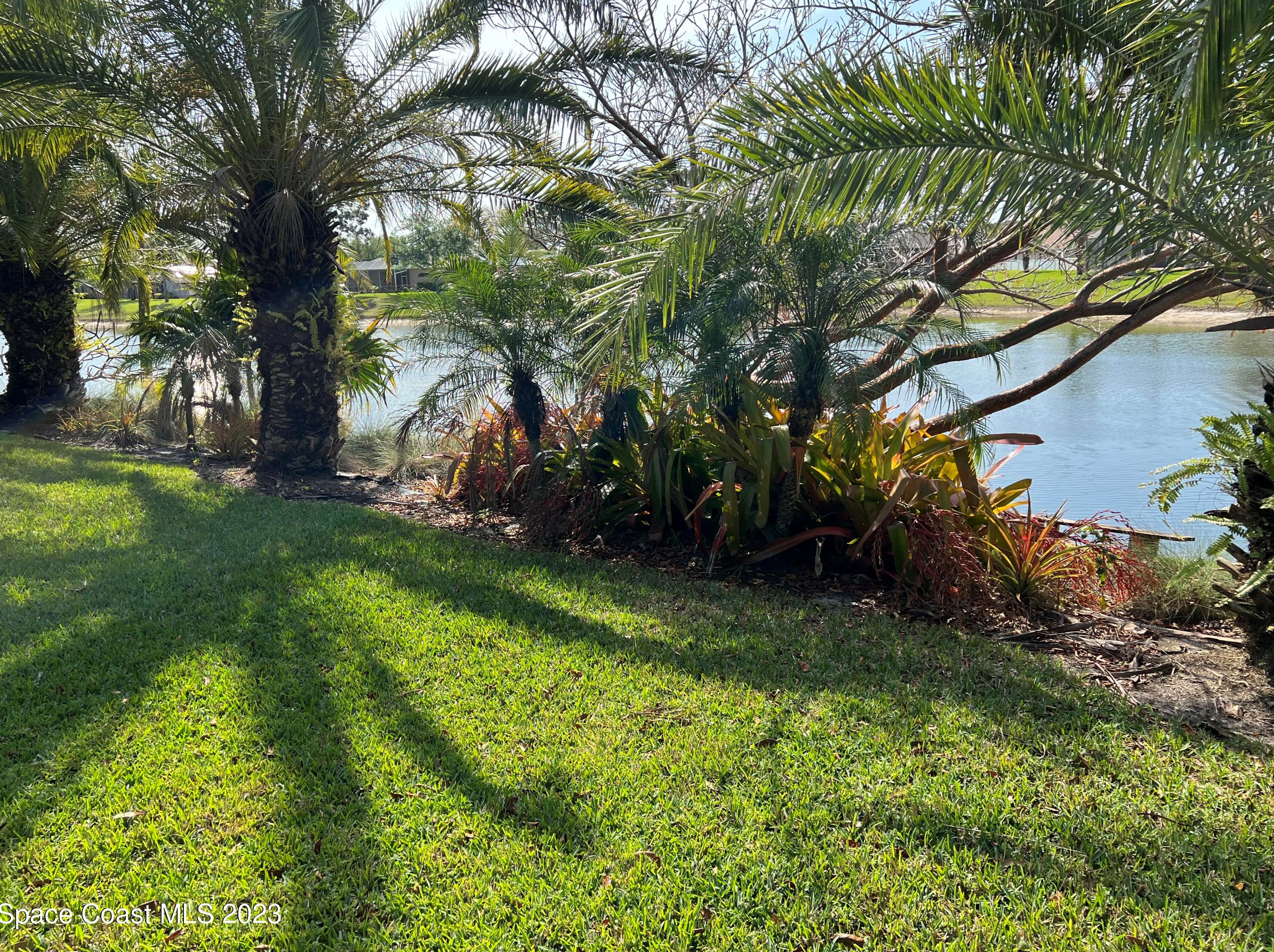1840 Winding Ridge Cir, Melbourne FL  32909-2314 exterior
