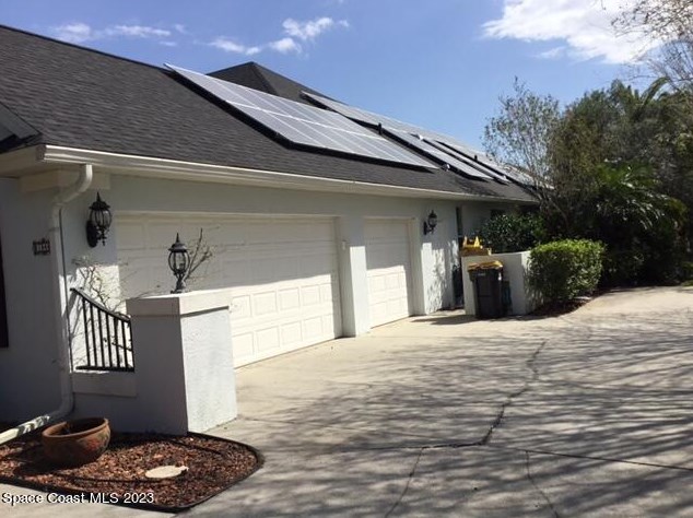 1840 Winding Ridge Cir, Melbourne FL  32909-2314 exterior