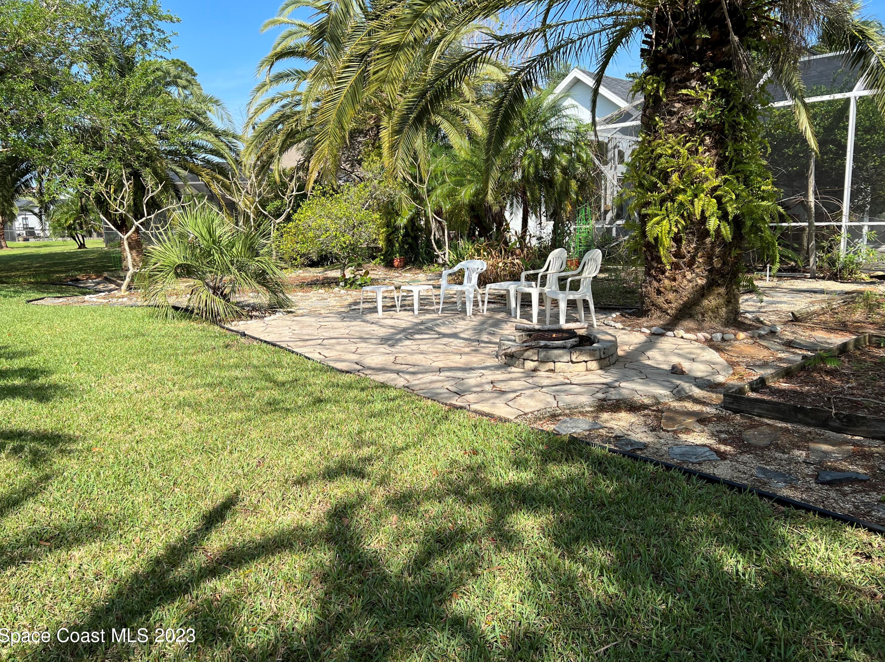 1840 Winding Ridge Cir, Melbourne FL  32909-2314 exterior