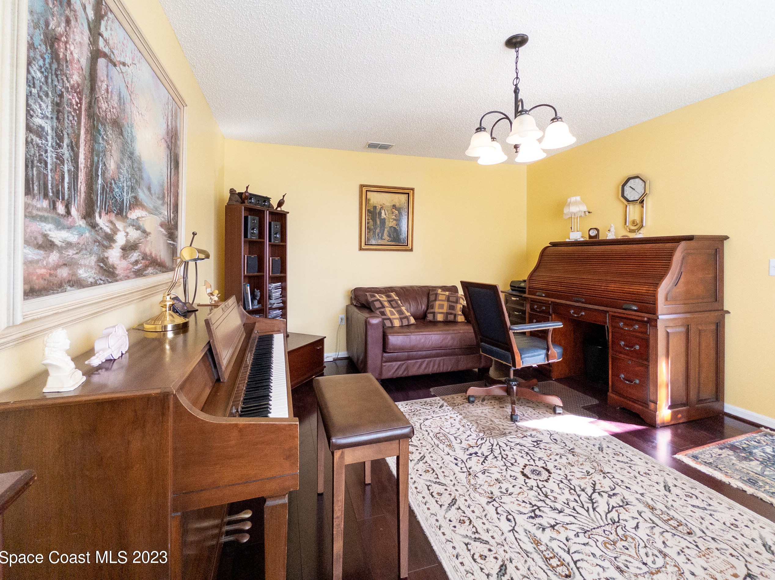 1560 Las Palmos Dr, Melbourne FL 32908-1123 exterior