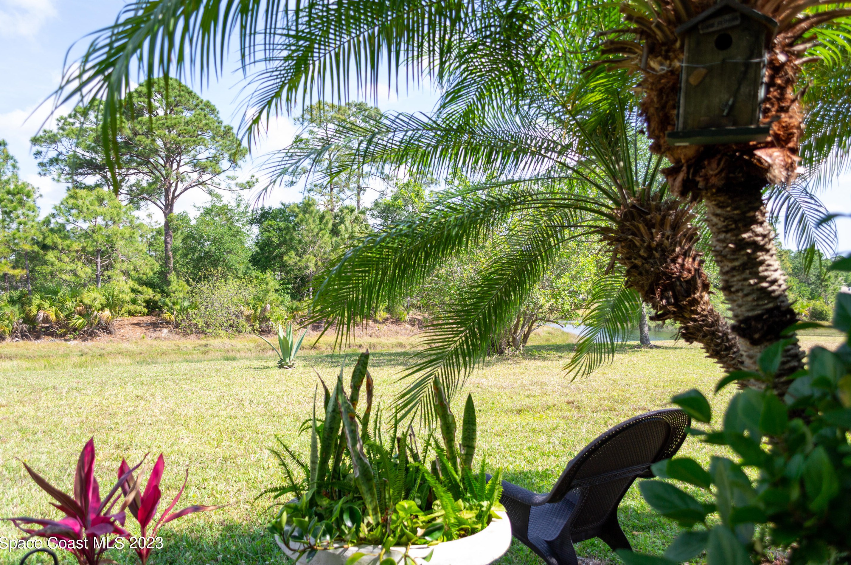 1560 Las Palmos Dr, Melbourne FL 32908-1123 exterior