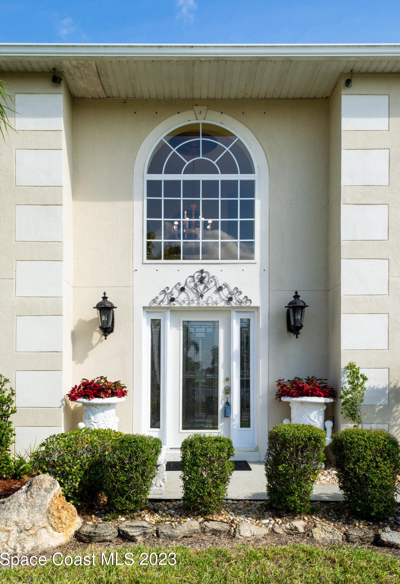 1560 Las Palmos Dr, Melbourne FL 32908-1123 exterior