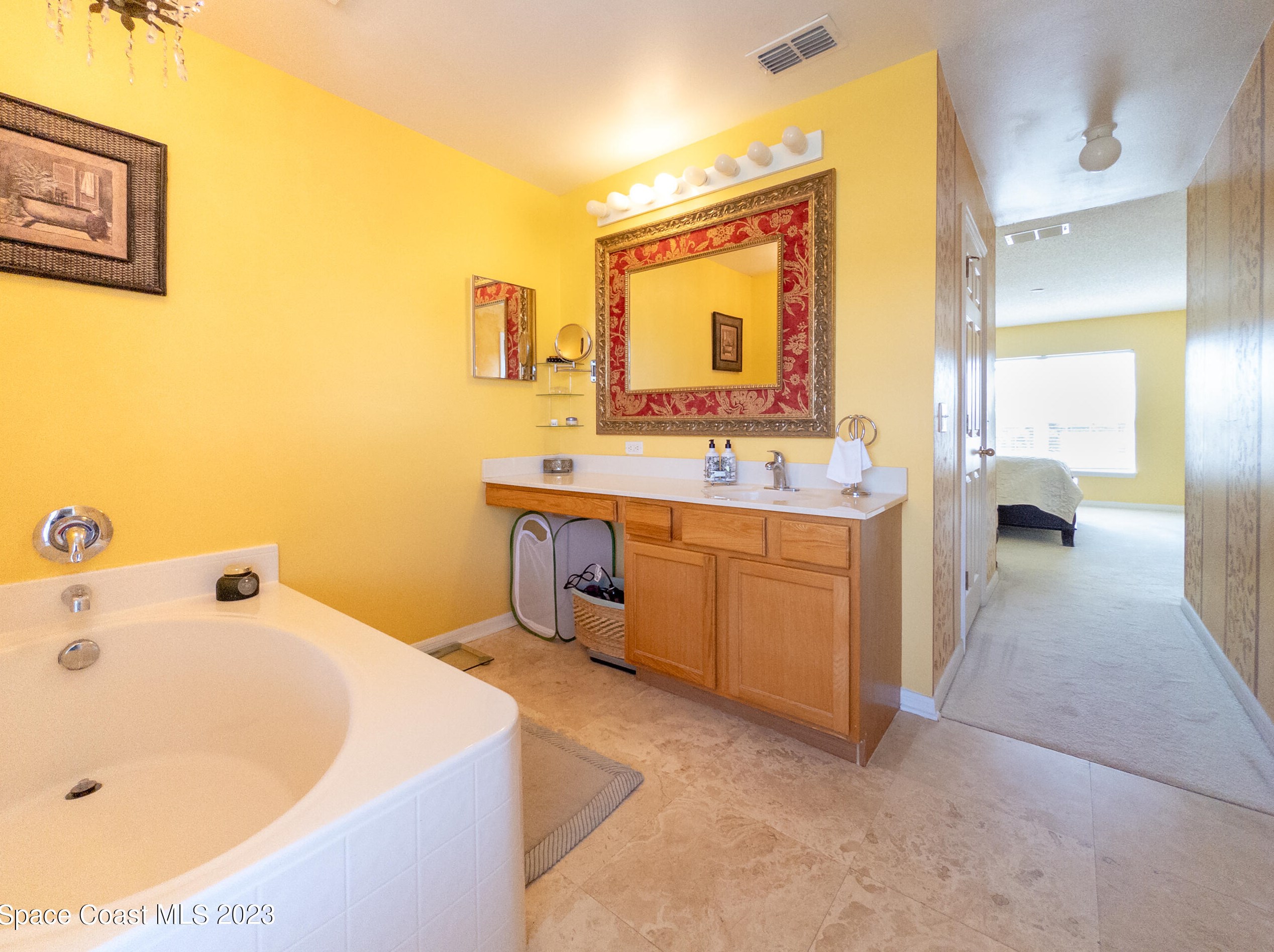 1560 Las Palmos Dr, Melbourne FL 32908-1123 exterior