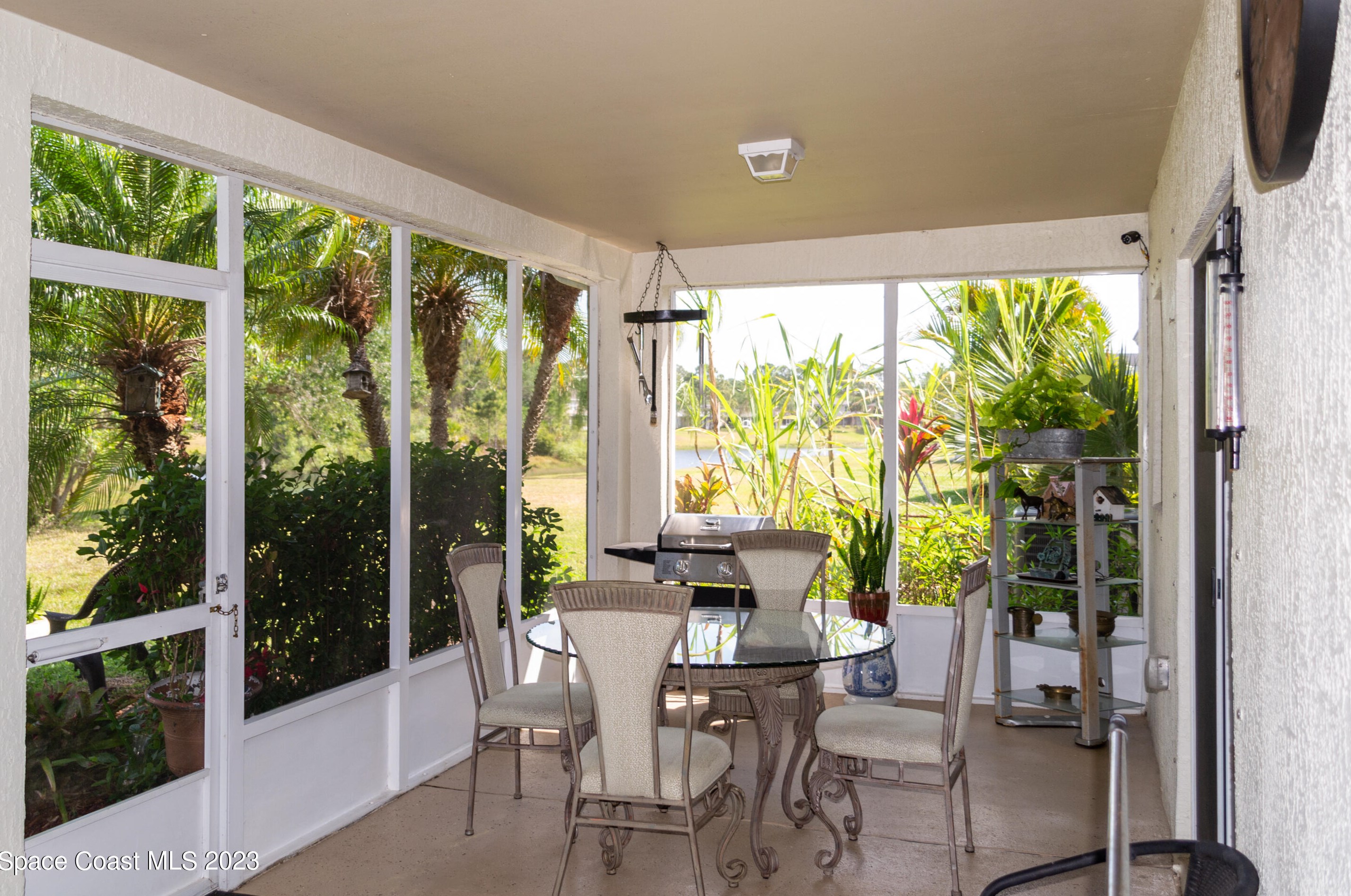 1560 Las Palmos Dr, Melbourne FL 32908-1123 exterior