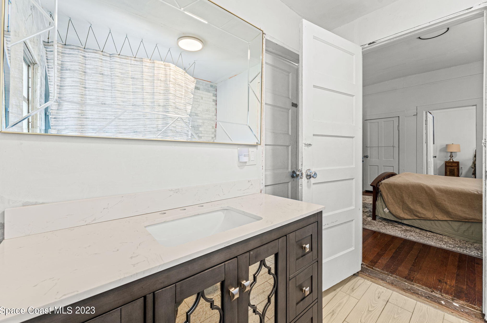 1365 Pineapple Ave, Melbourne FL 32935-6541 exterior