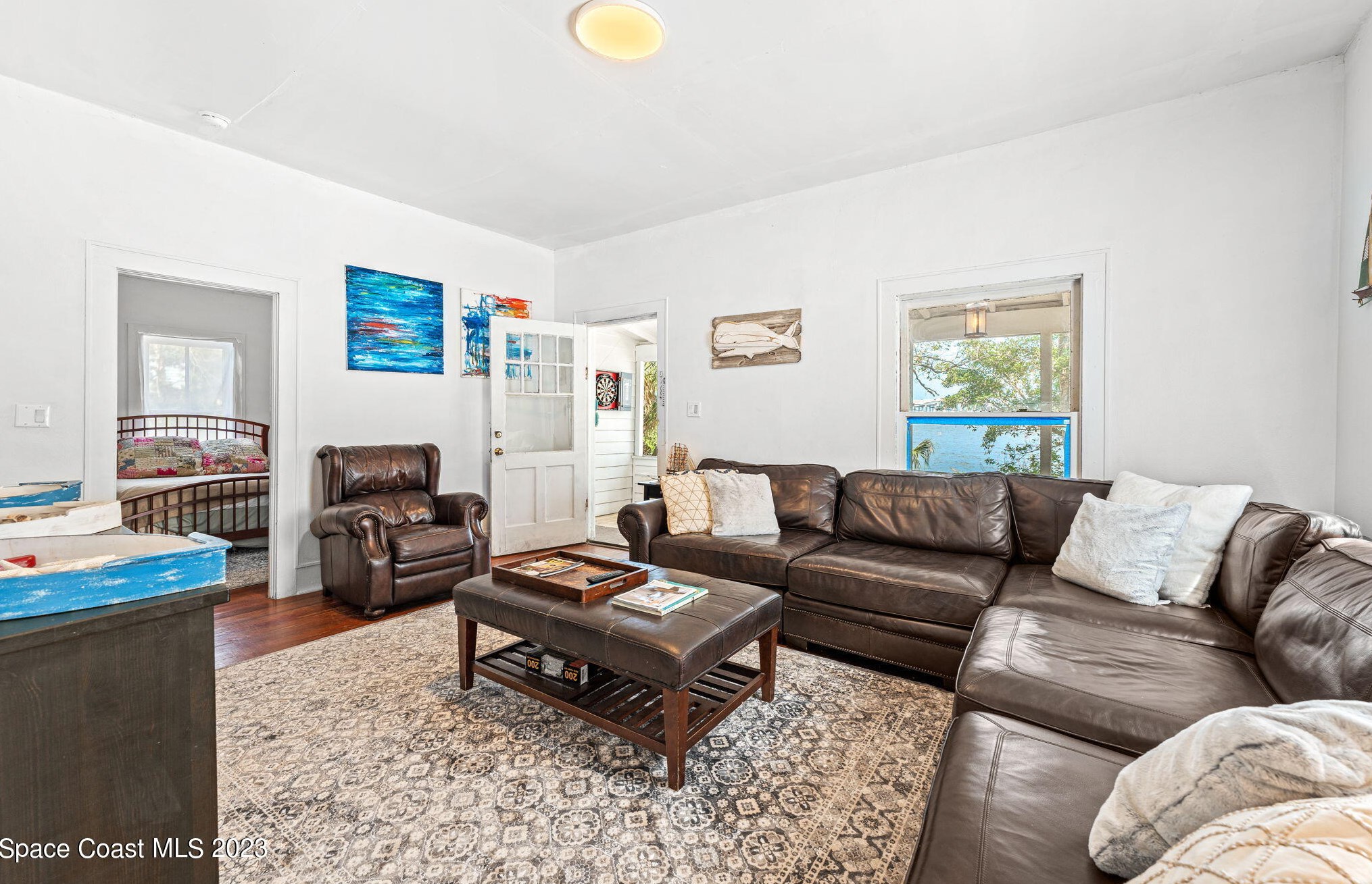 1365 Pineapple Ave, Melbourne FL 32935-6541 exterior