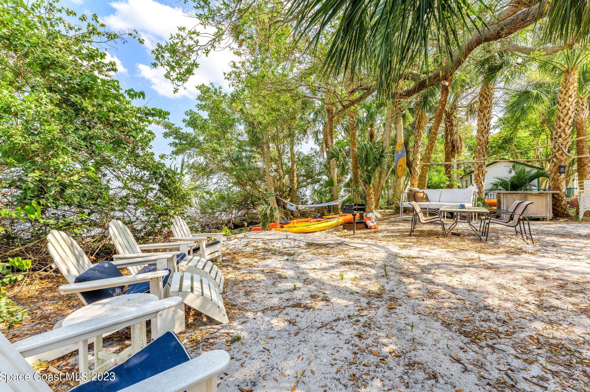 1365 Pineapple Ave, Melbourne FL 32935-6541 exterior