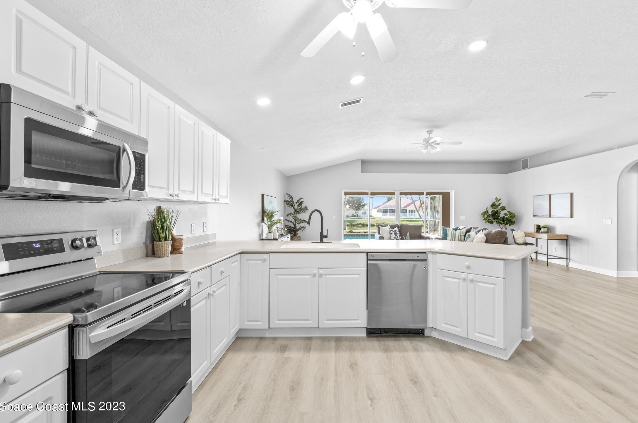 753 Bantry Ct, Merritt Island FL 32953-8079 exterior