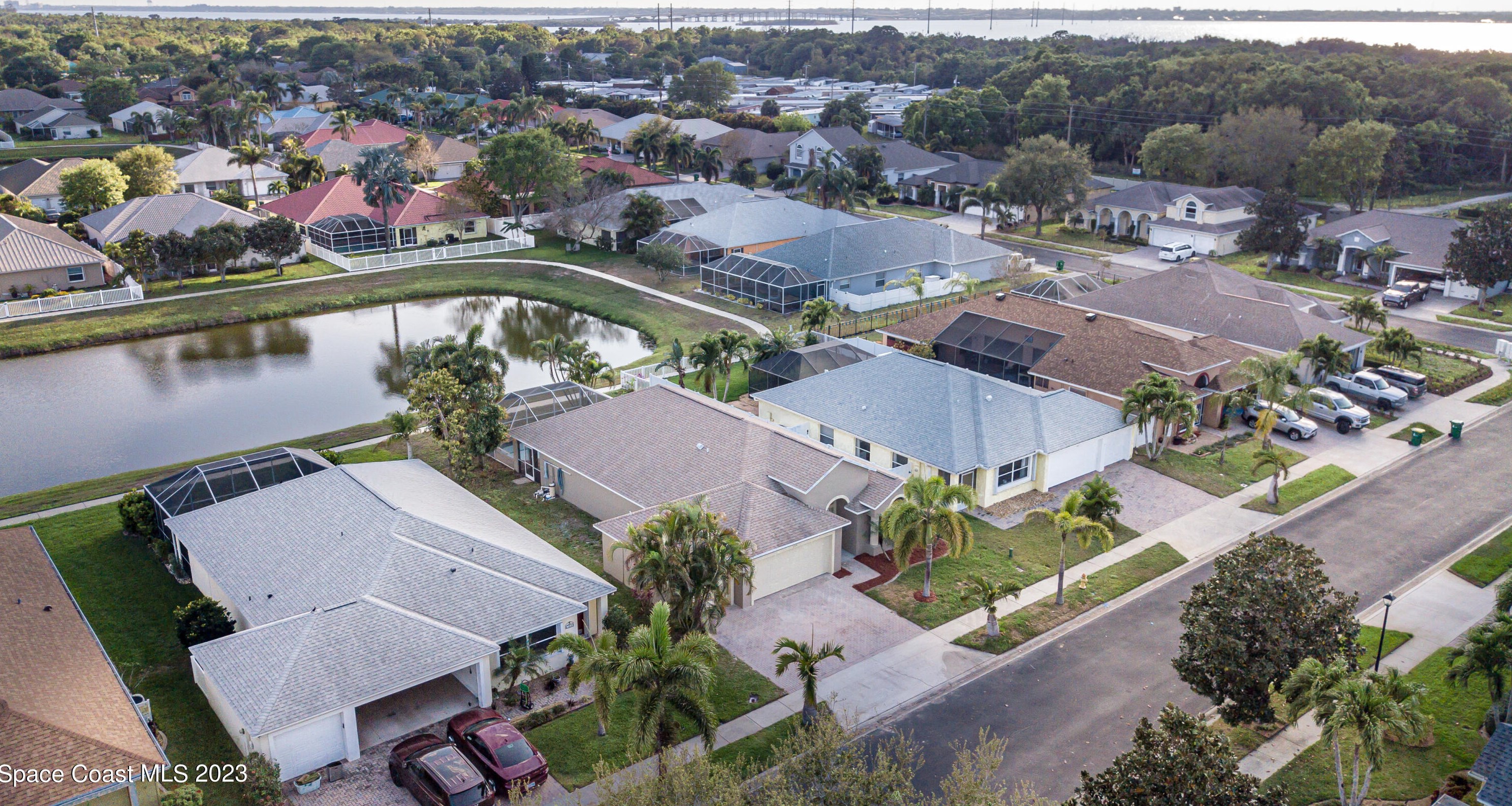 753 Bantry Ct, Merritt Island FL 32953-8079 exterior