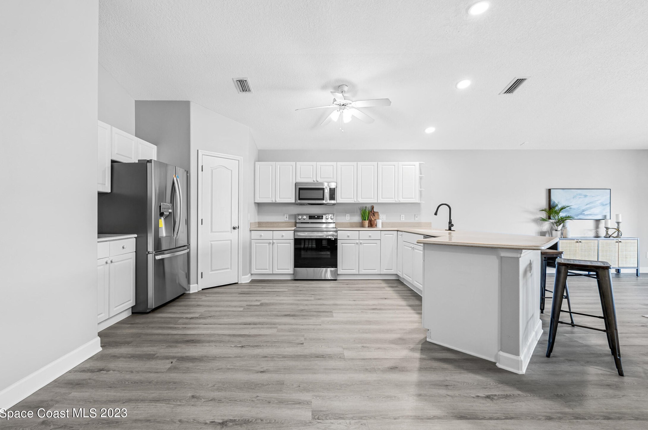 753 Bantry Ct, Merritt Island FL 32953-8079 exterior