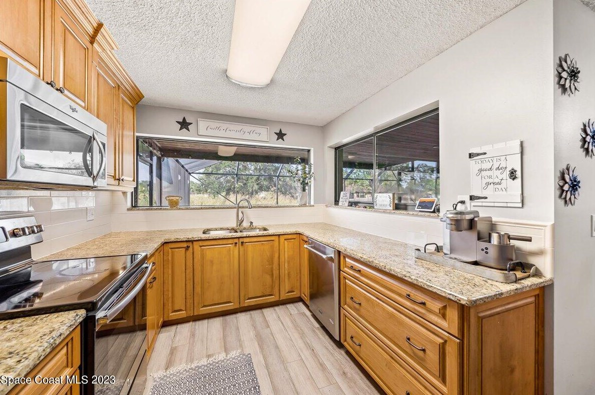 4605 Annette Ct, Merritt Island FL  32953-7970 exterior