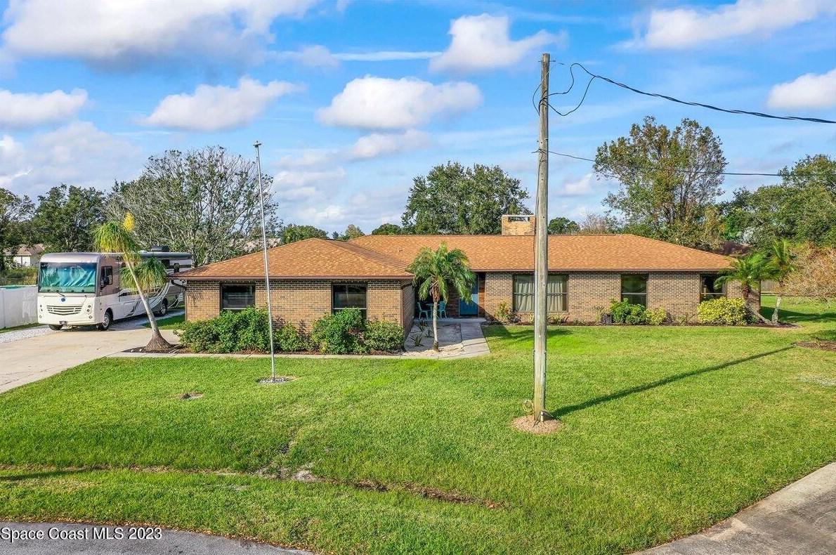 4605 Annette Ct, Merritt Island FL  32953-7970 exterior