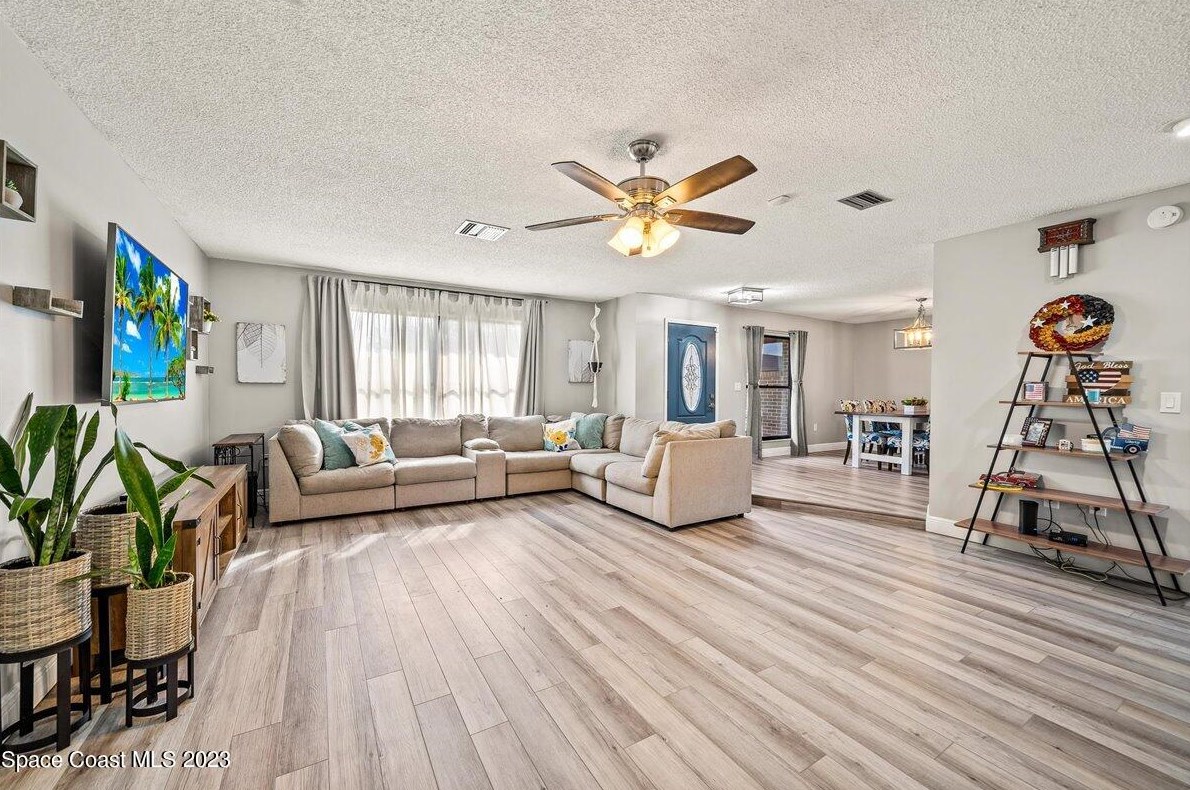 4605 Annette Ct, Merritt Island FL  32953-7970 exterior