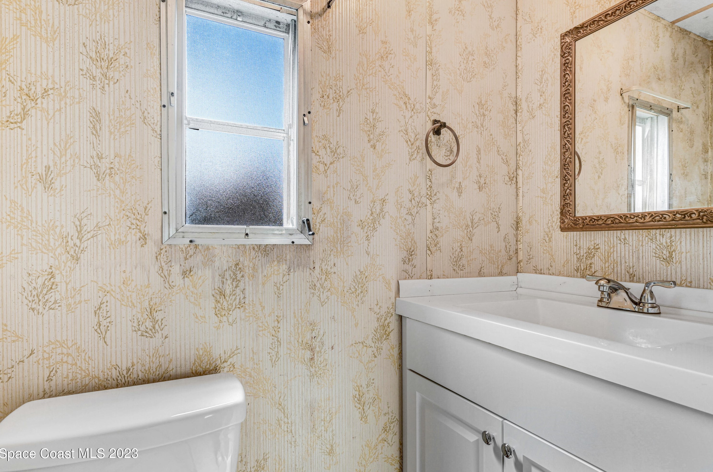 377 Holiday Park Blvd, Melbourne FL  32907-2109 exterior