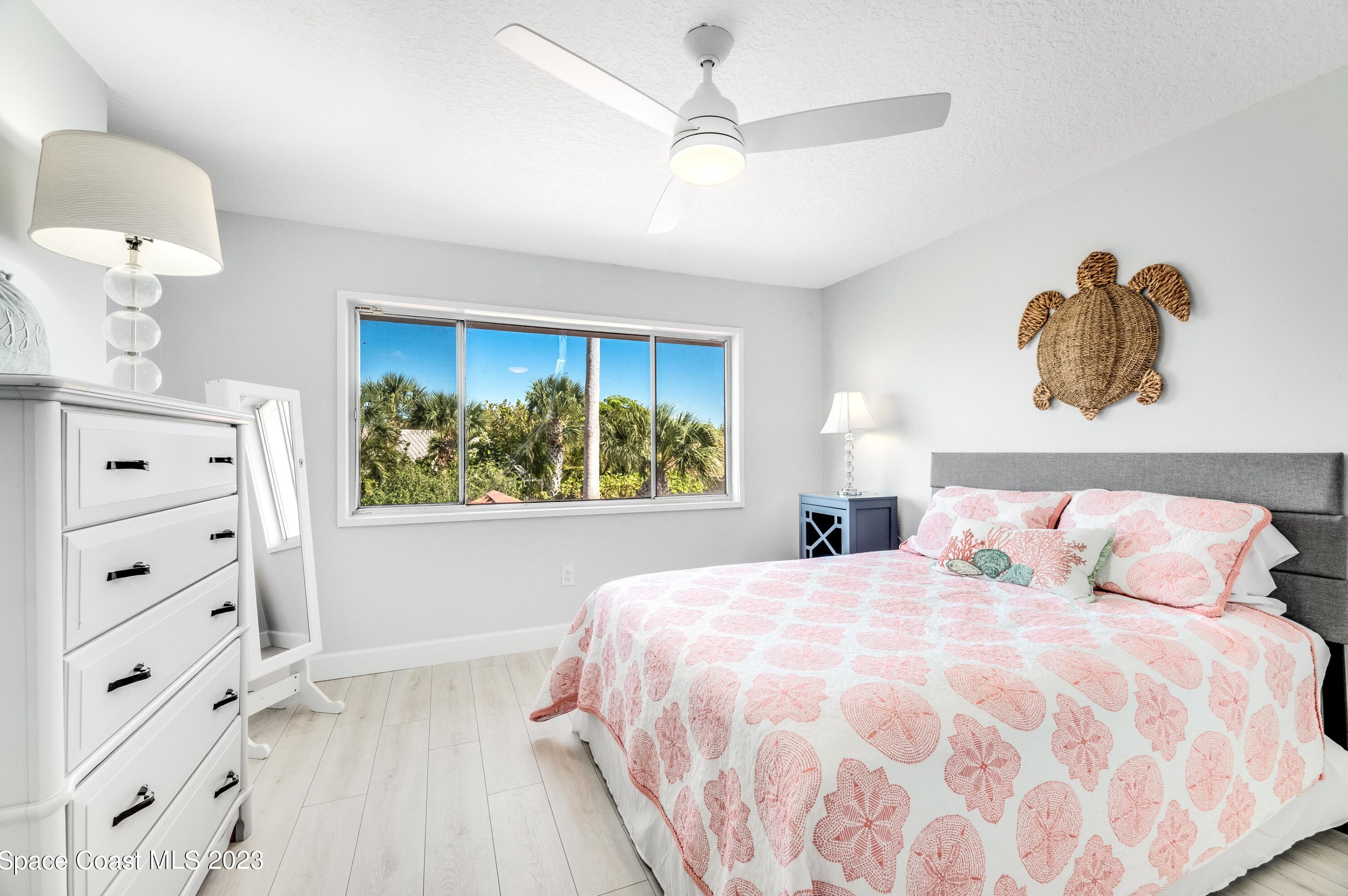 200 Oceanway Dr, Melbourne FL  32951-3321 exterior