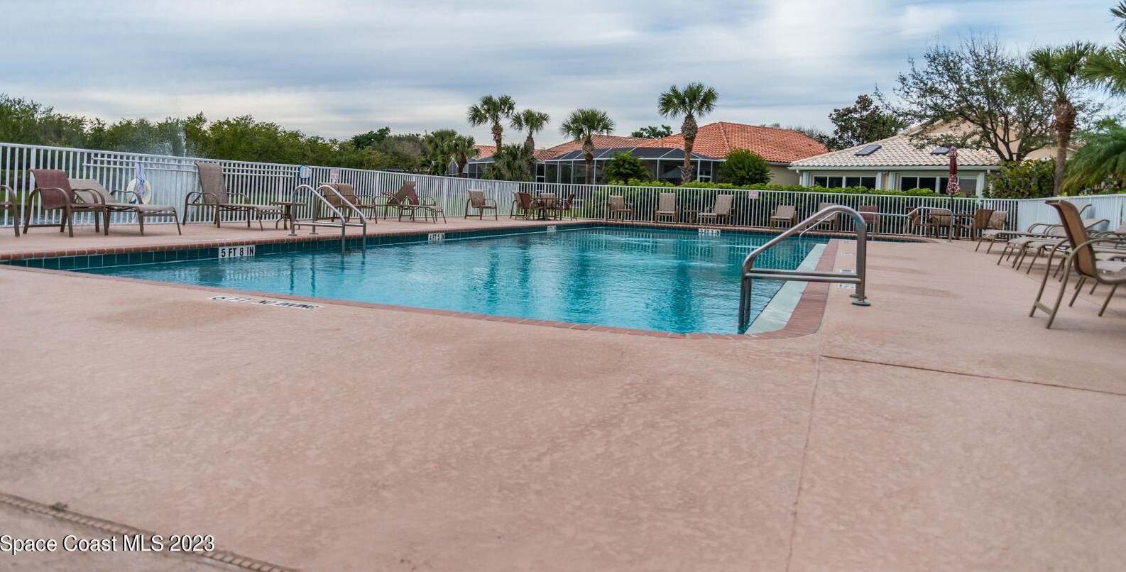 200 Oceanway Dr, Melbourne FL  32951-3321 exterior
