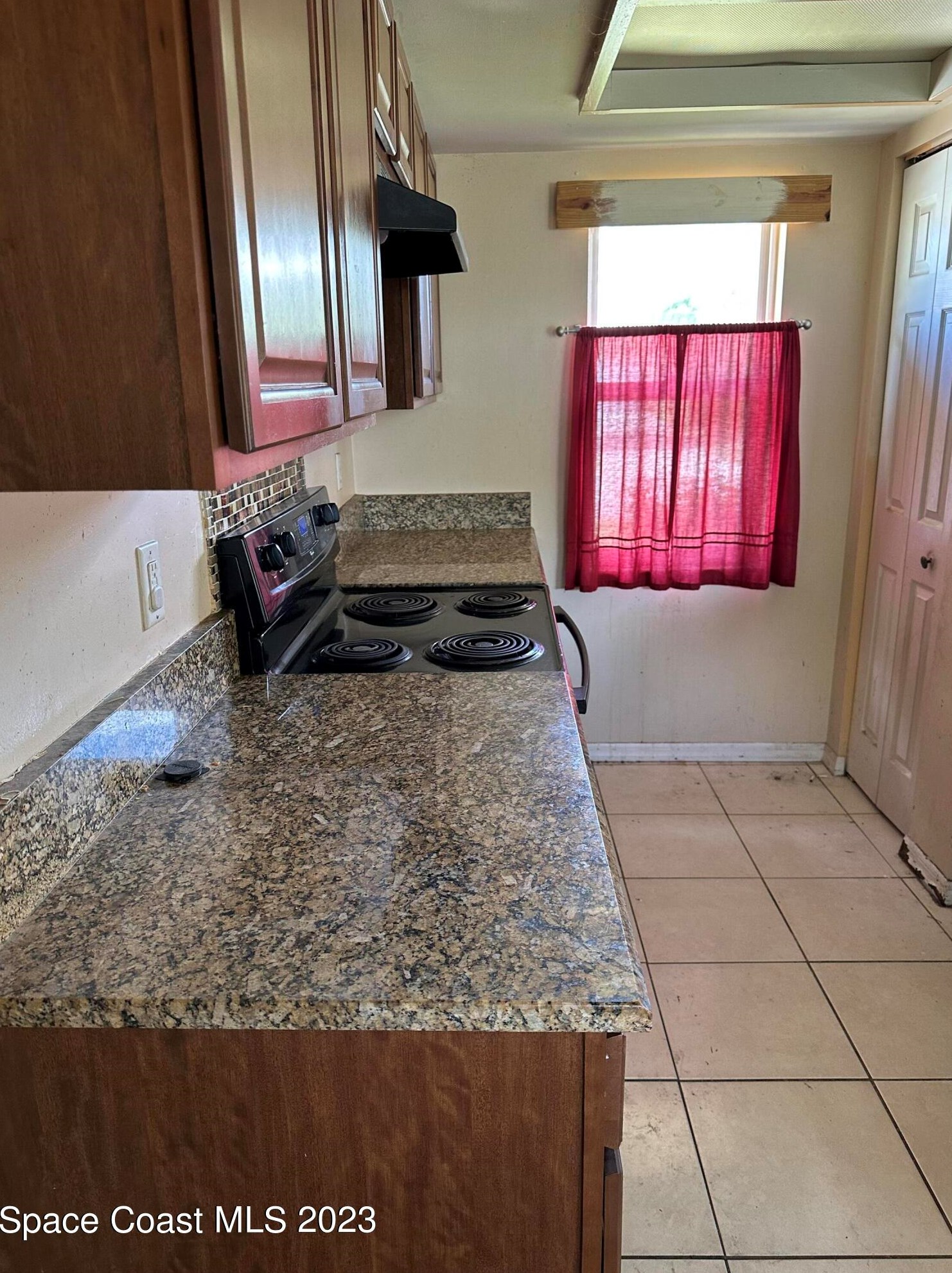 411 Bascom Ln, Melbourne FL  32907-2077 exterior