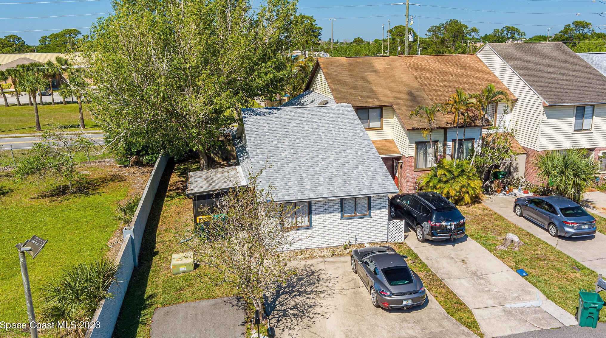 314 Sherwood Pl, Merritt Island FL  32953-4421 exterior