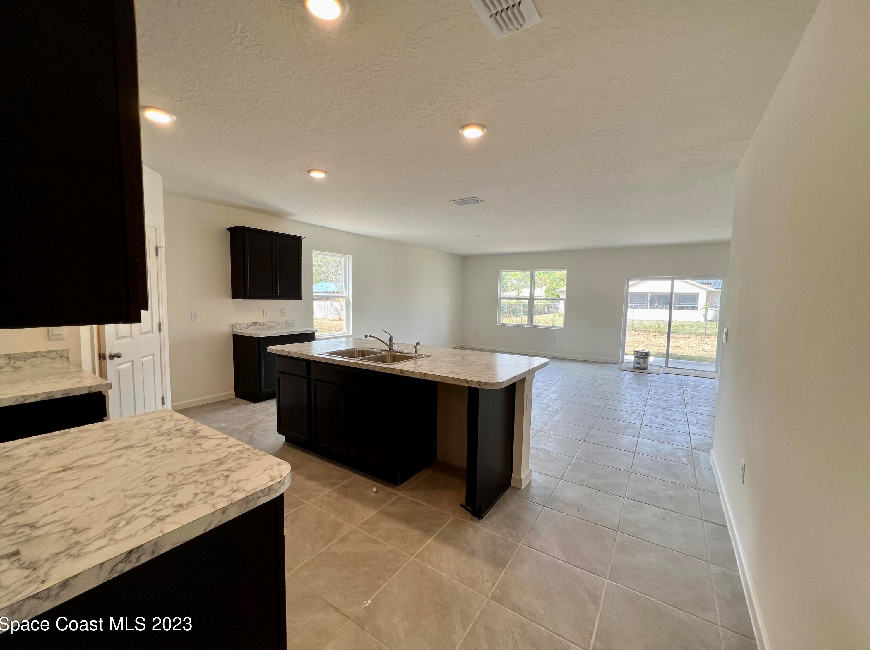 433 Ladyslipper St, Melbourne FL  32908-4748 exterior