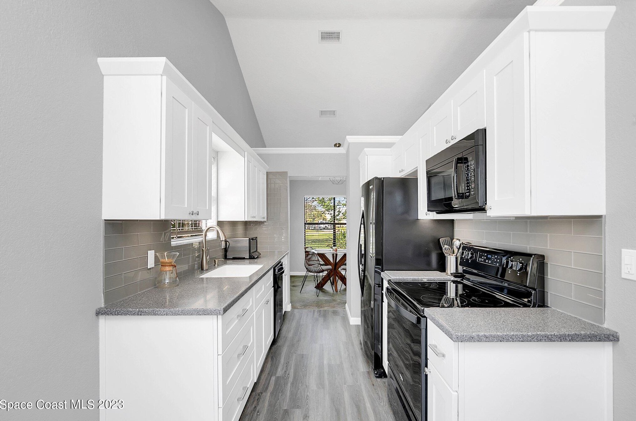 798 Pine Shores Cir, New Smyrna FL  32168-6189 exterior