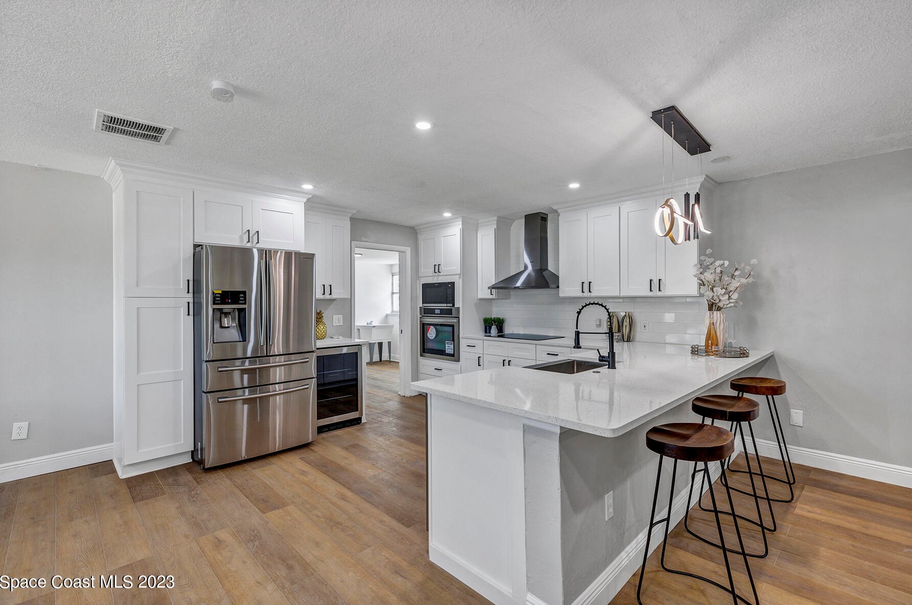 299 Park Ave, Melbourne FL  32937-3016 exterior