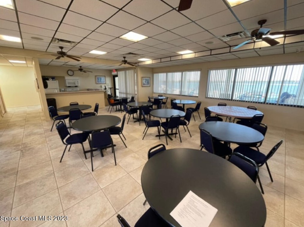 250 Sykes Creek Pkwy, Merritt Island FL  32952-3303 exterior
