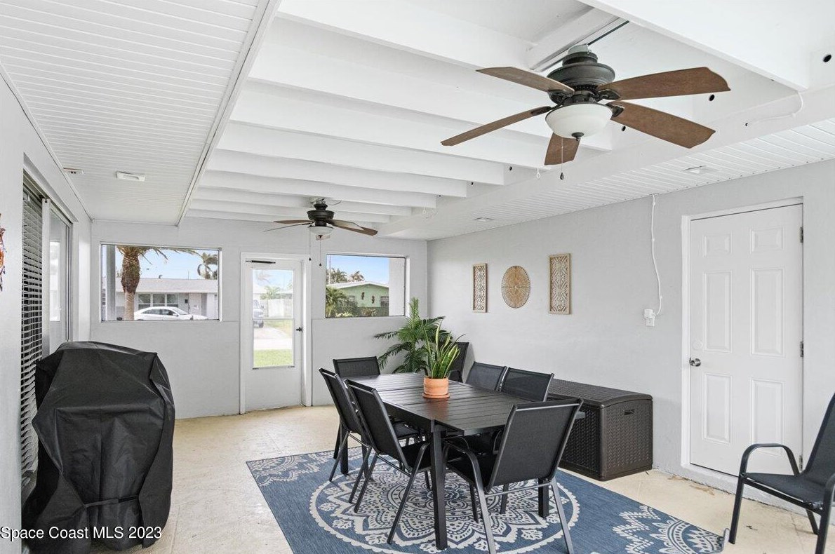 110 Martin St, Melbourne FL  32937-2729 exterior