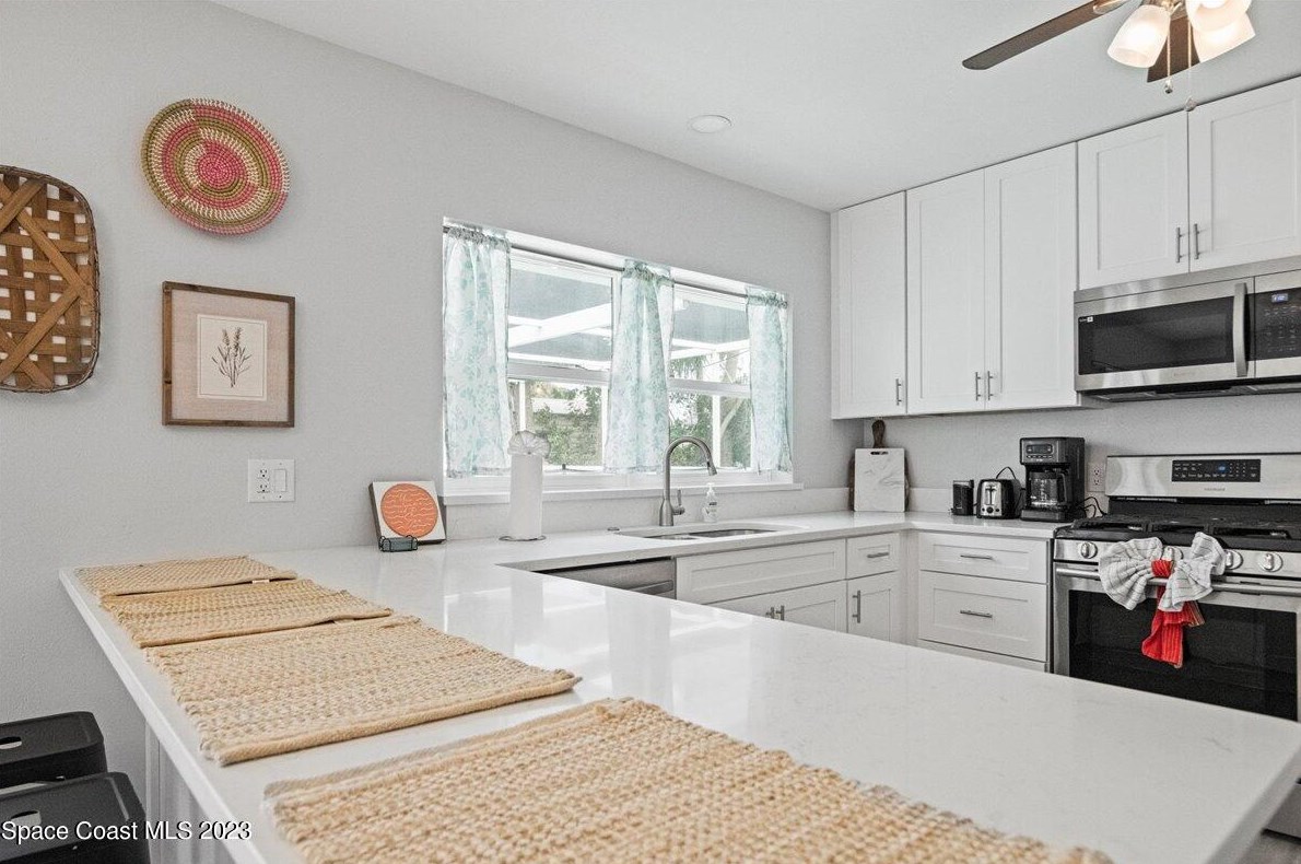 110 Martin St, Melbourne FL  32937-2729 exterior