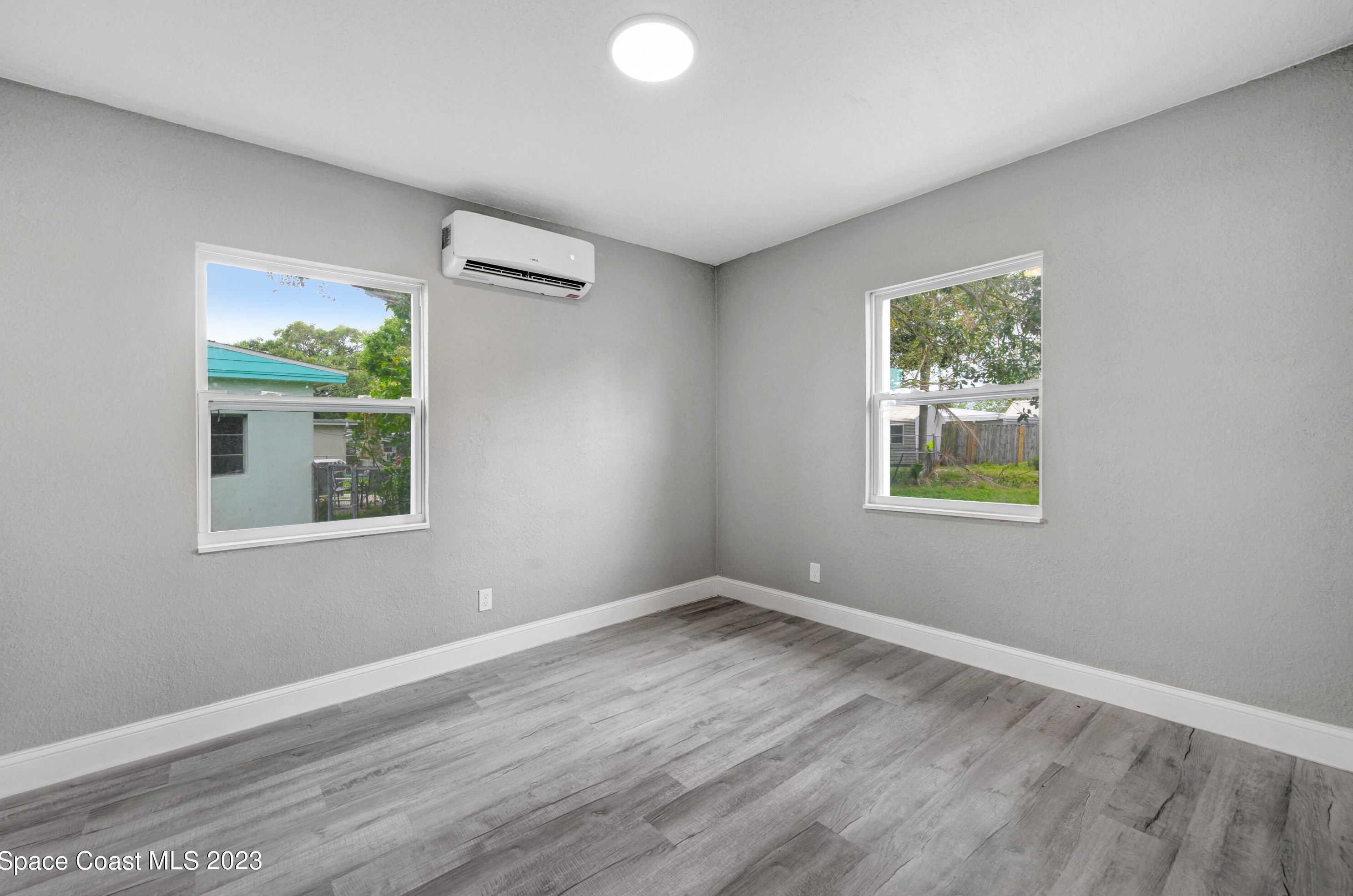 336 Patrick Cir, Melbourne FL  32901-4148 exterior
