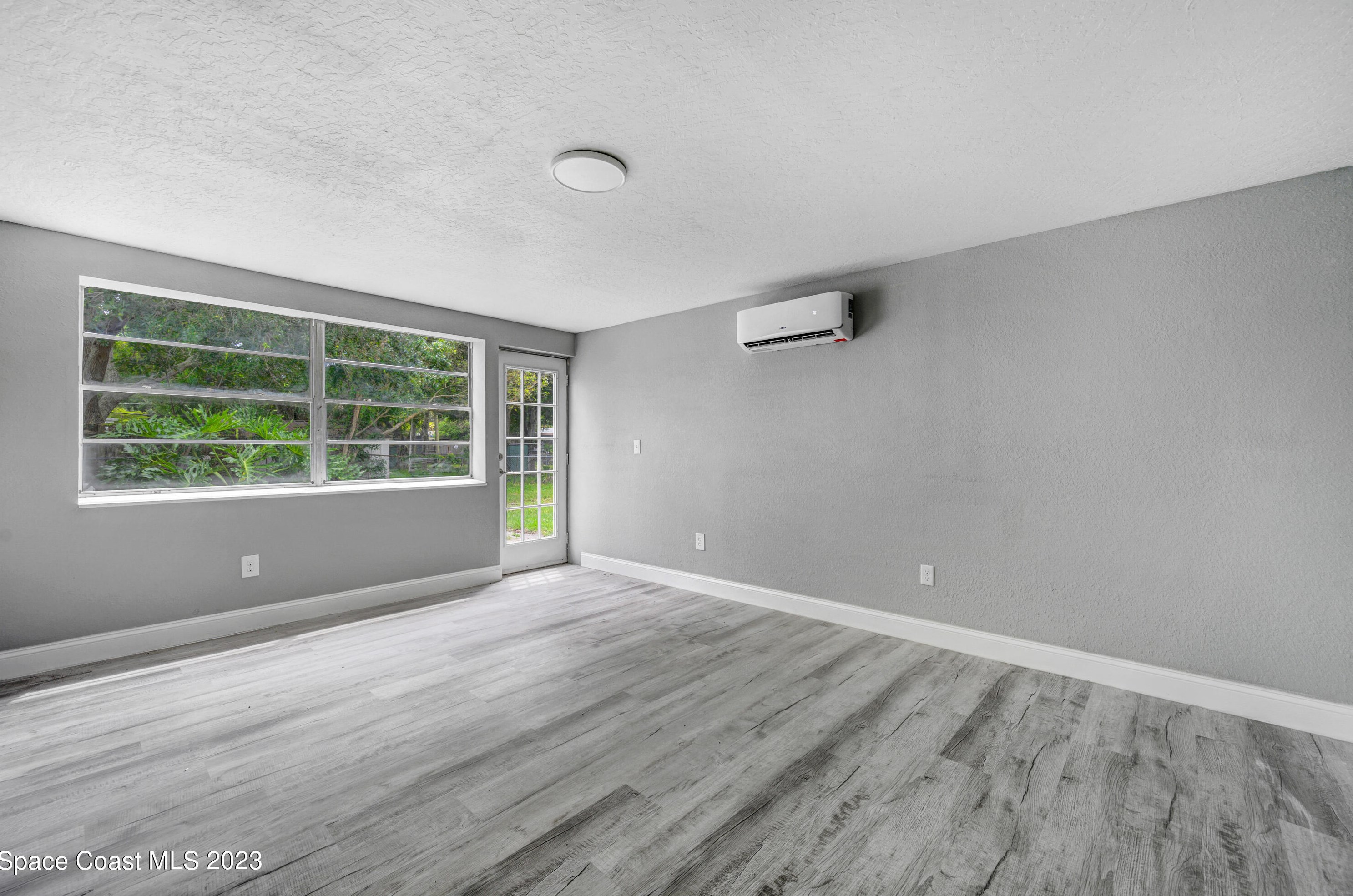 336 Patrick Cir, Melbourne FL  32901-4148 exterior