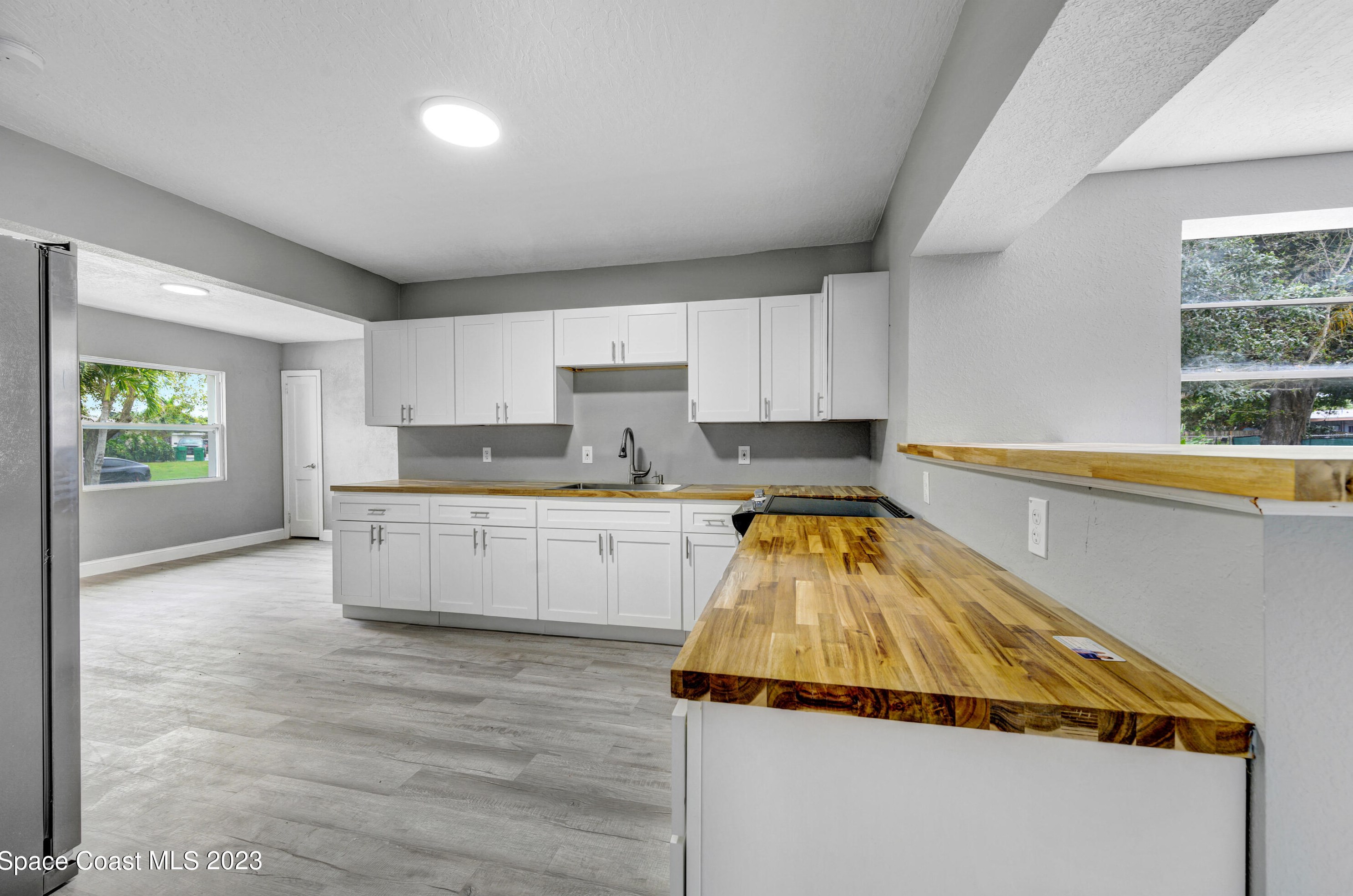 336 Patrick Cir, Melbourne FL  32901-4148 exterior