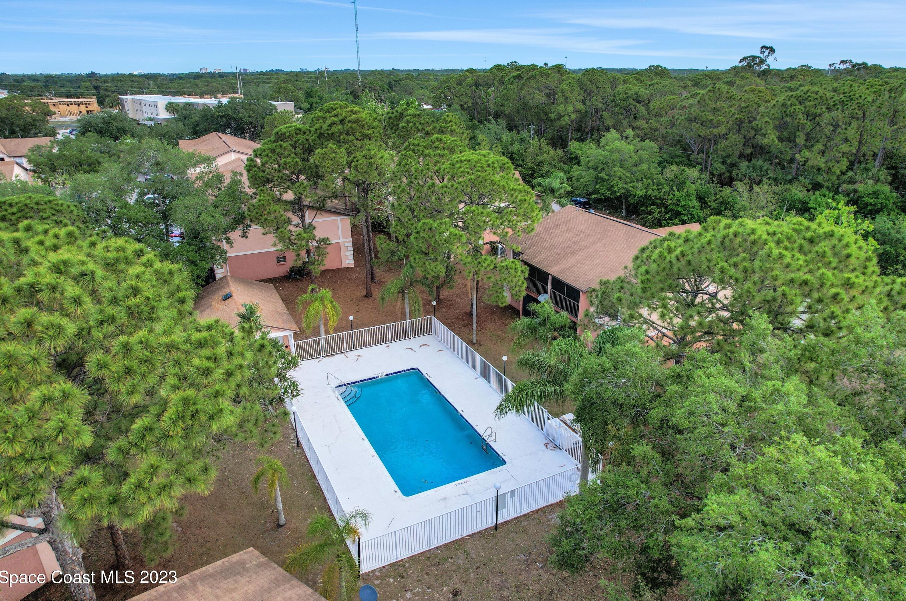 2921 Pinewood Dr, Melbourne FL 32905-2958 exterior