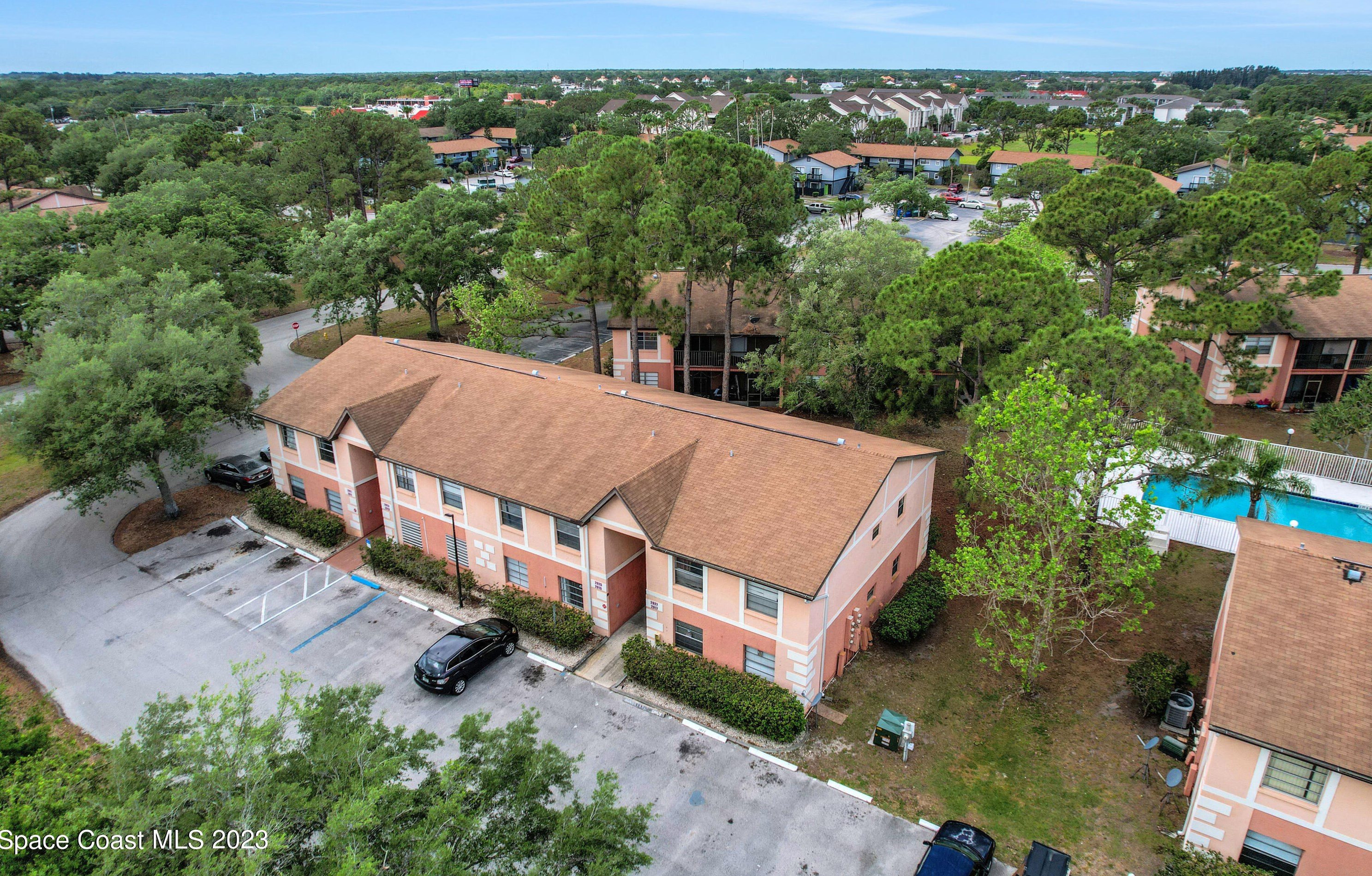 2921 Pinewood Dr, Melbourne FL 32905-2958 exterior