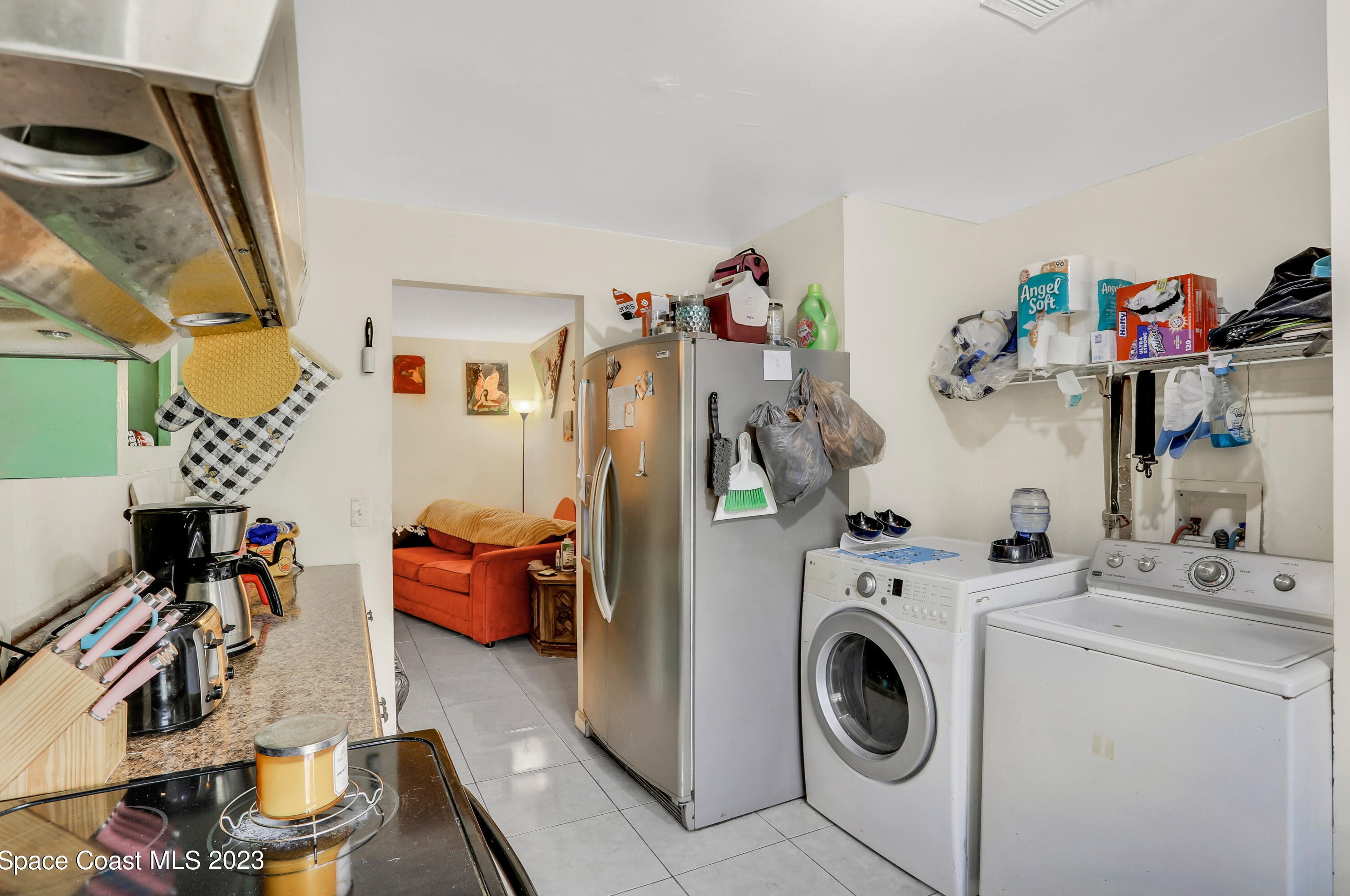 2921 Pinewood Dr, Melbourne FL 32905-2958 exterior