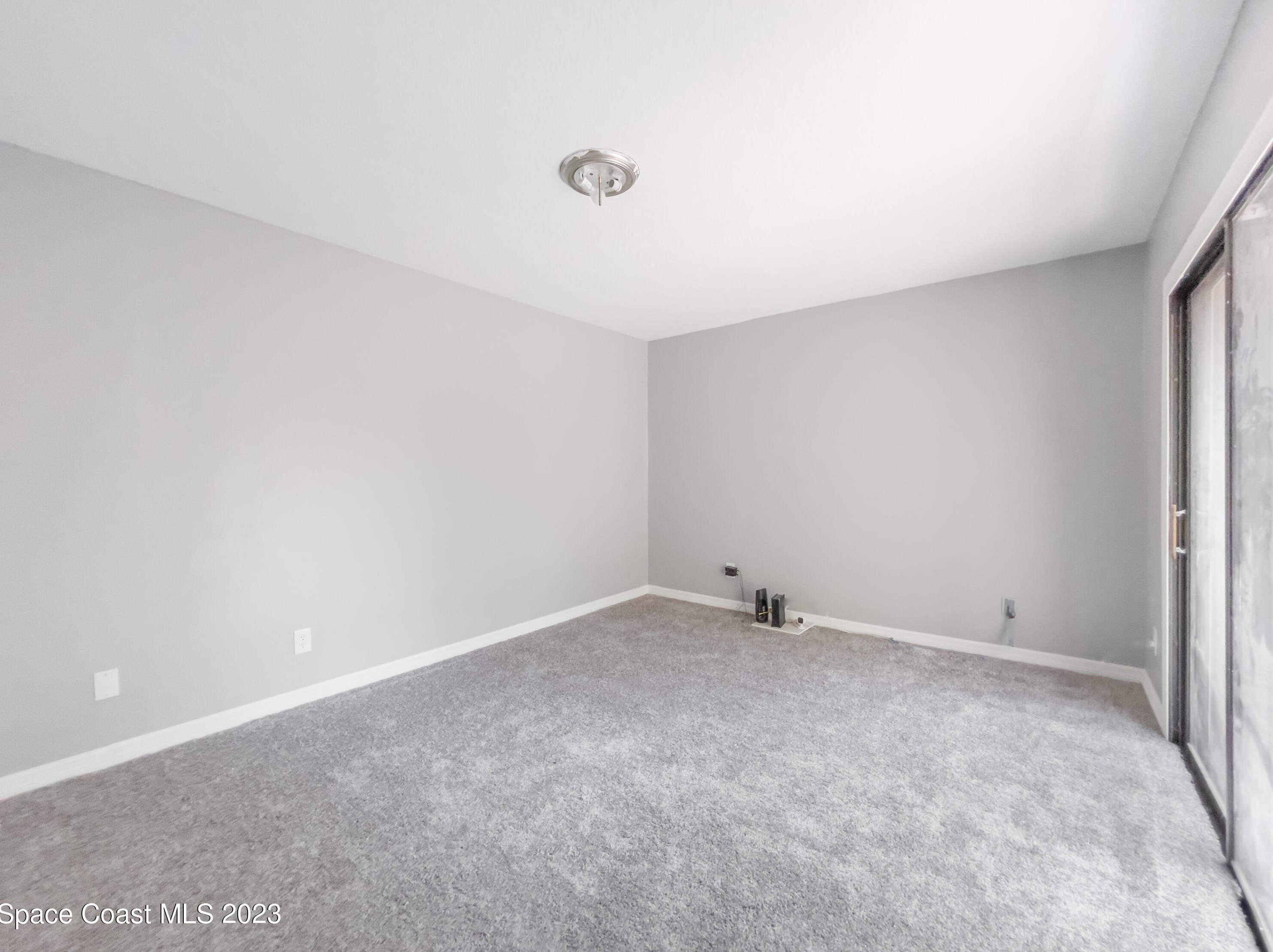 1012 Vista Oaks Cir, Melbourne FL  32905-3101 exterior