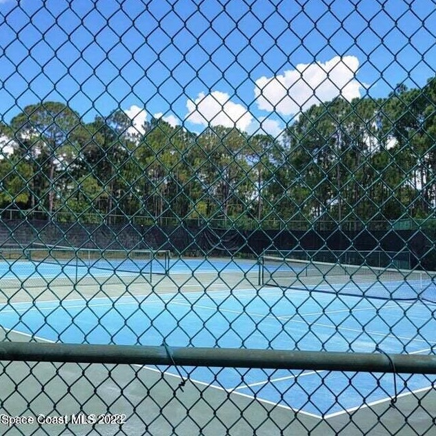 665 Easton Forest Cir, Melbourne FL  32909-6847 exterior