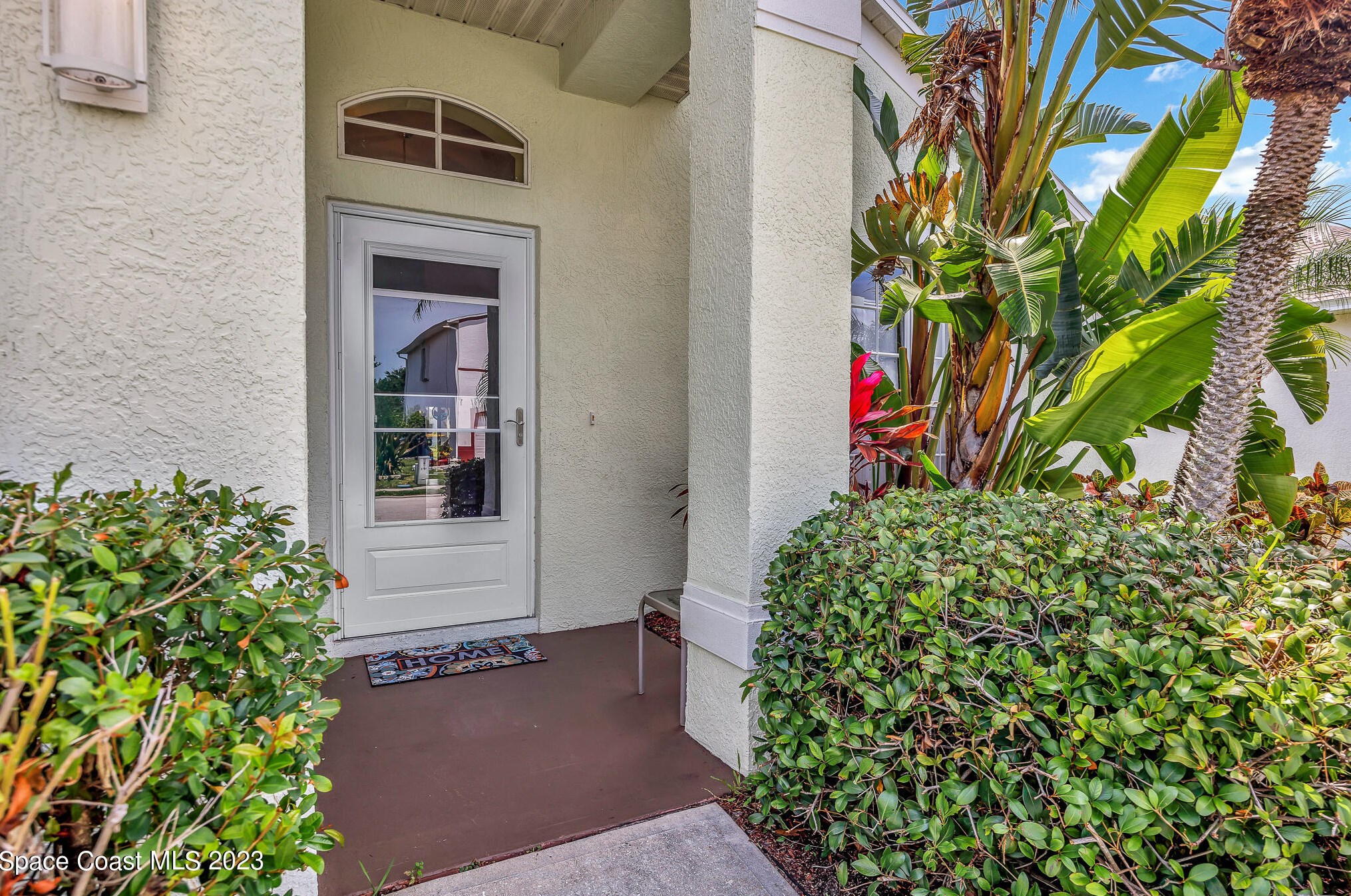 1611 Wekiva Dr, Melbourne FL  32940-6986 exterior