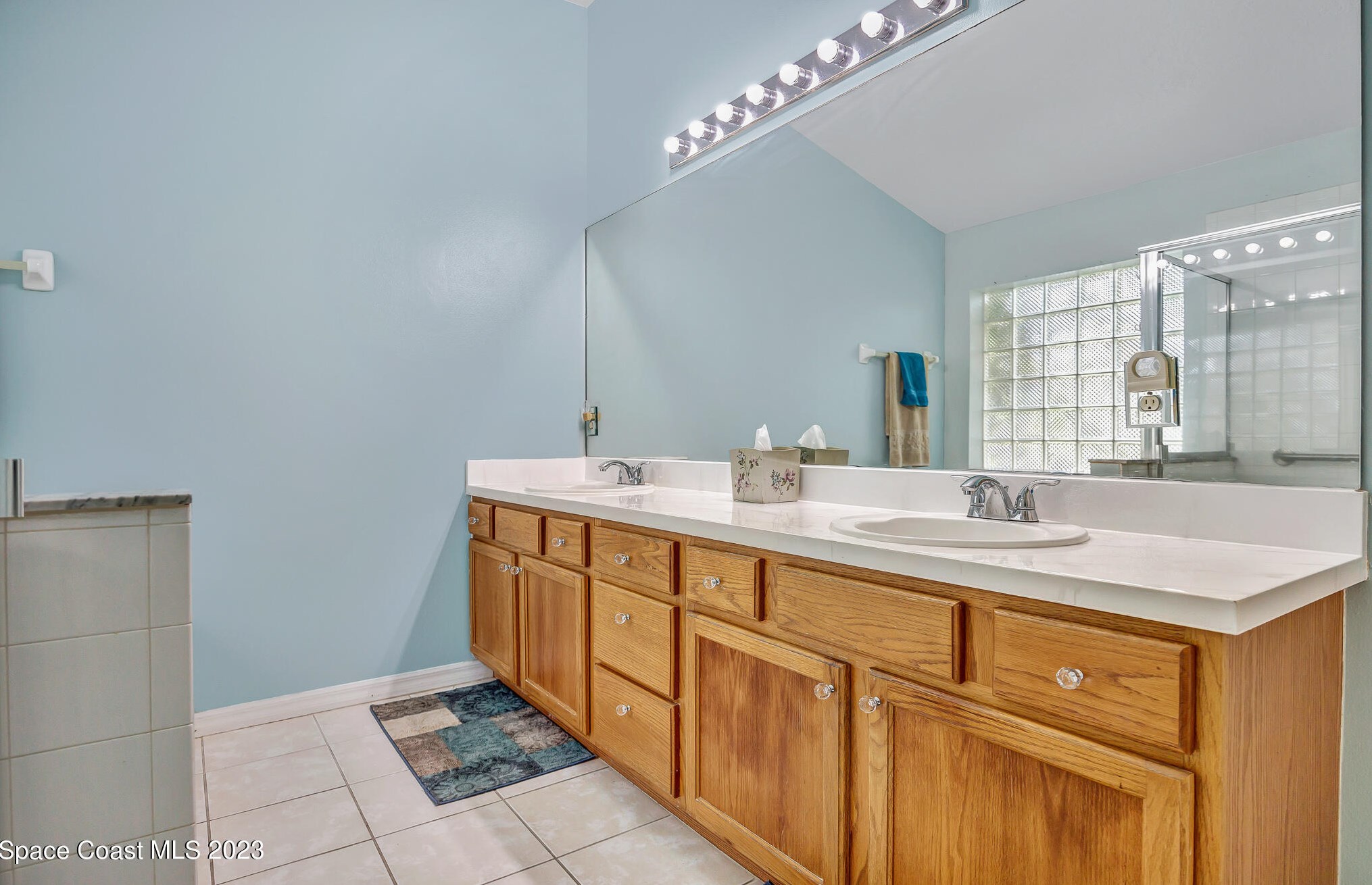 1611 Wekiva Dr, Melbourne FL  32940-6986 exterior