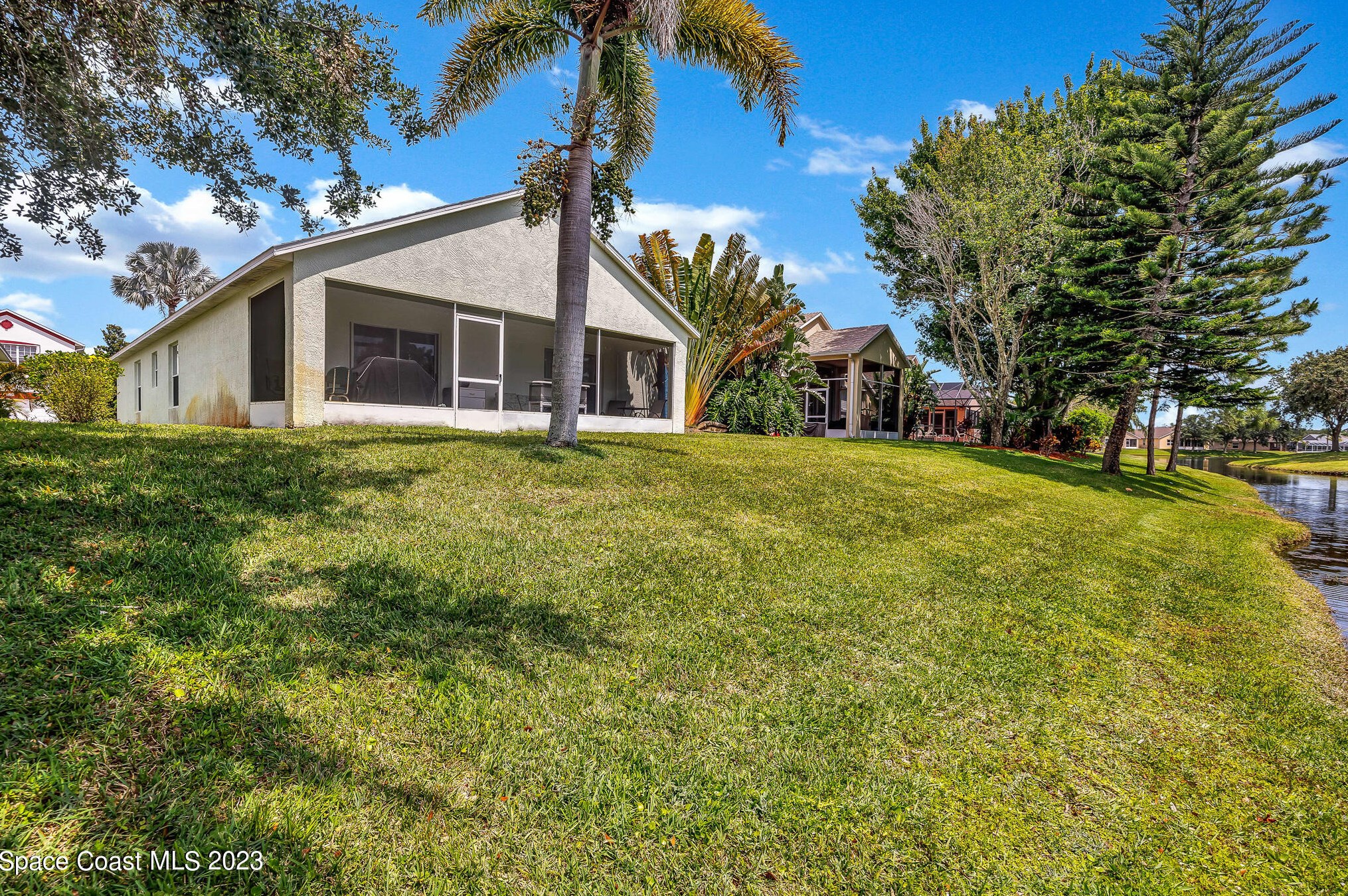 1611 Wekiva Dr, Melbourne FL  32940-6986 exterior